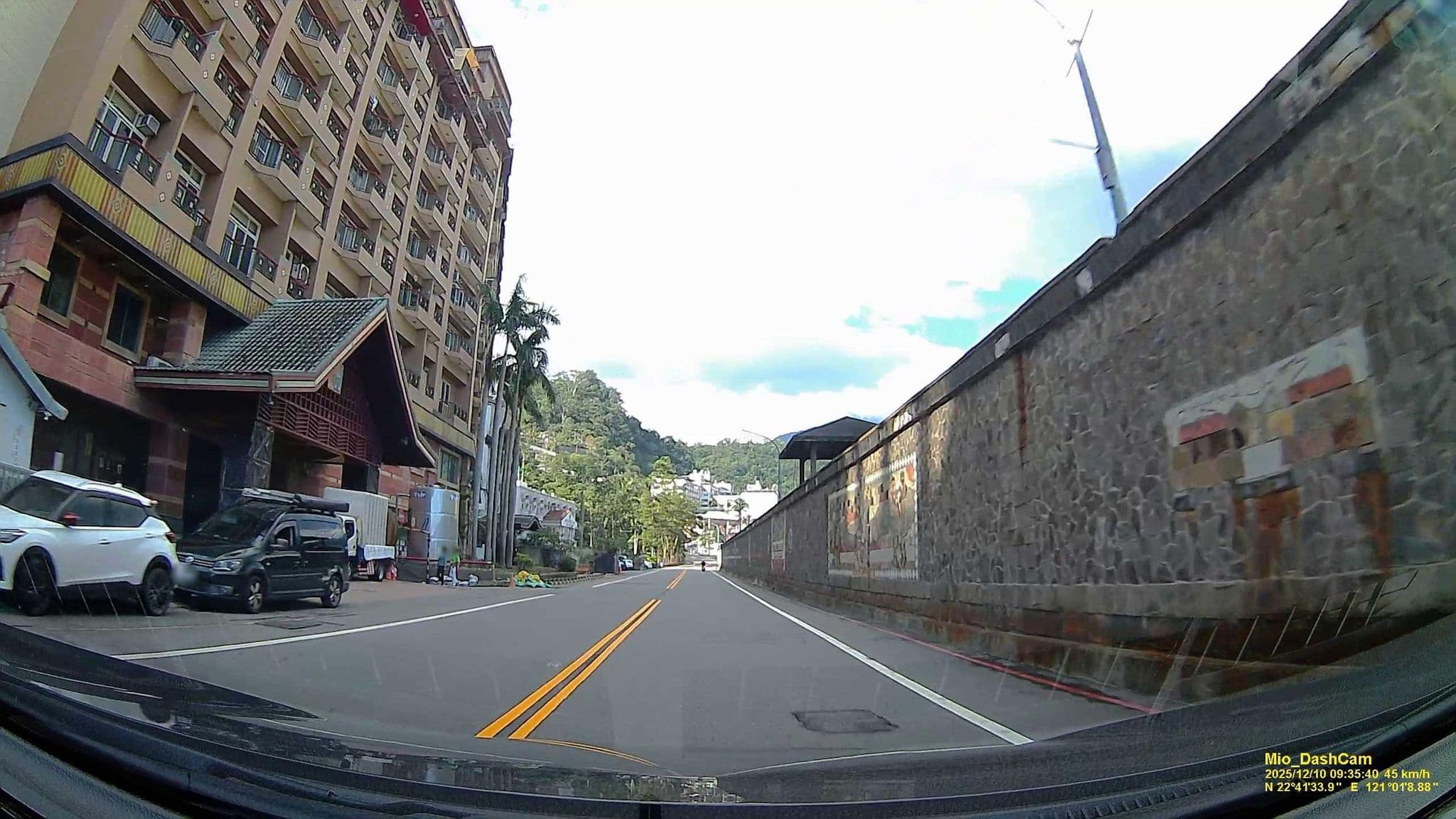 Street view near 高野大飯店 Goya Hot Springs Hotel & SPA, Taitung — © hcyen (CC BY-SA · Mapillary)