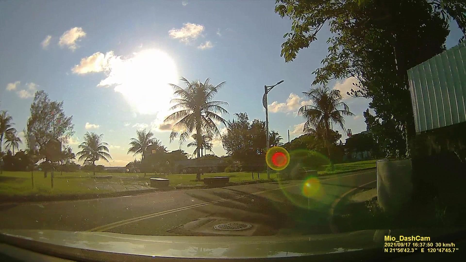Street view near Richforest Resort, Hengchun — © littlebtc (CC BY-SA · Mapillary)