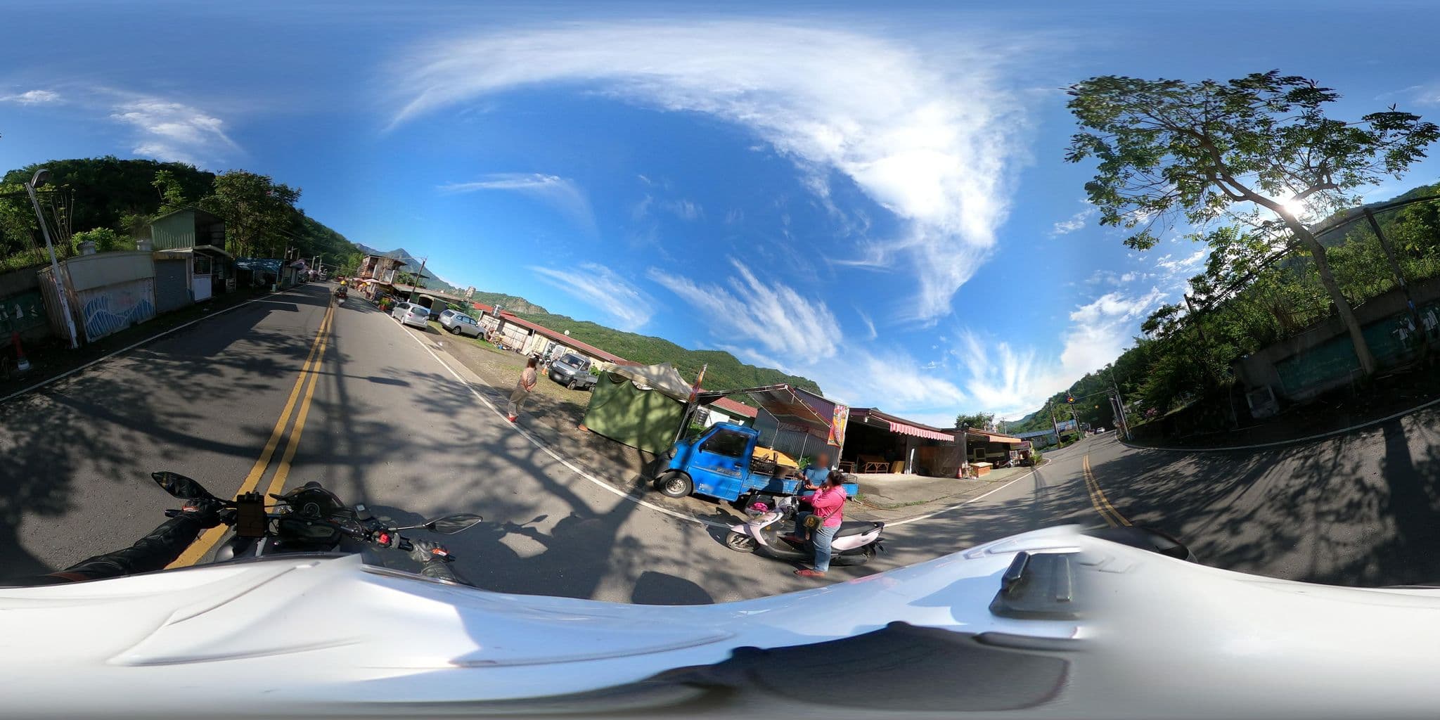 Street view near 拉比尼亞山莊, Yujing — © komali2 (CC BY-SA · Mapillary)