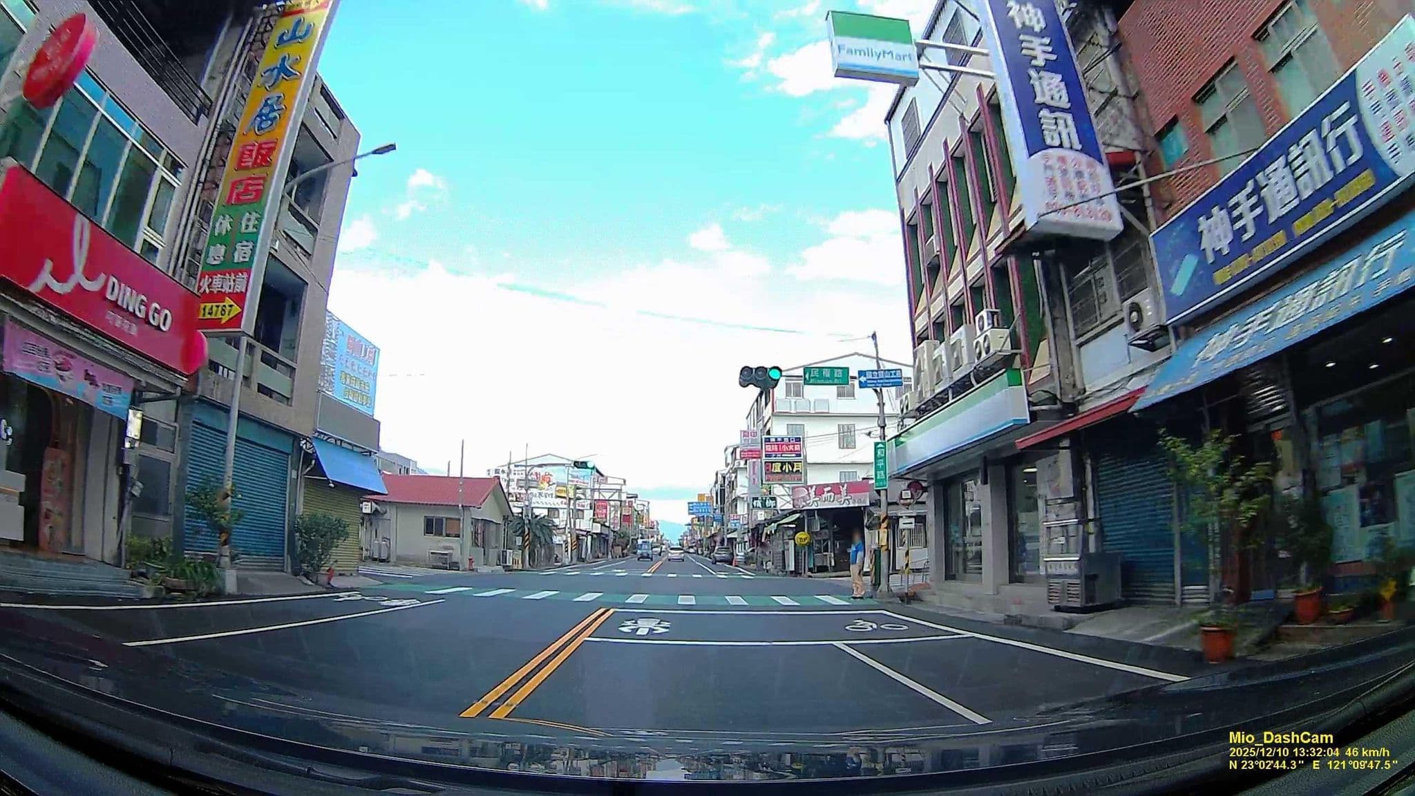 Street view near 吾愛吾家, Guanshan — © hcyen (CC BY-SA · Mapillary)