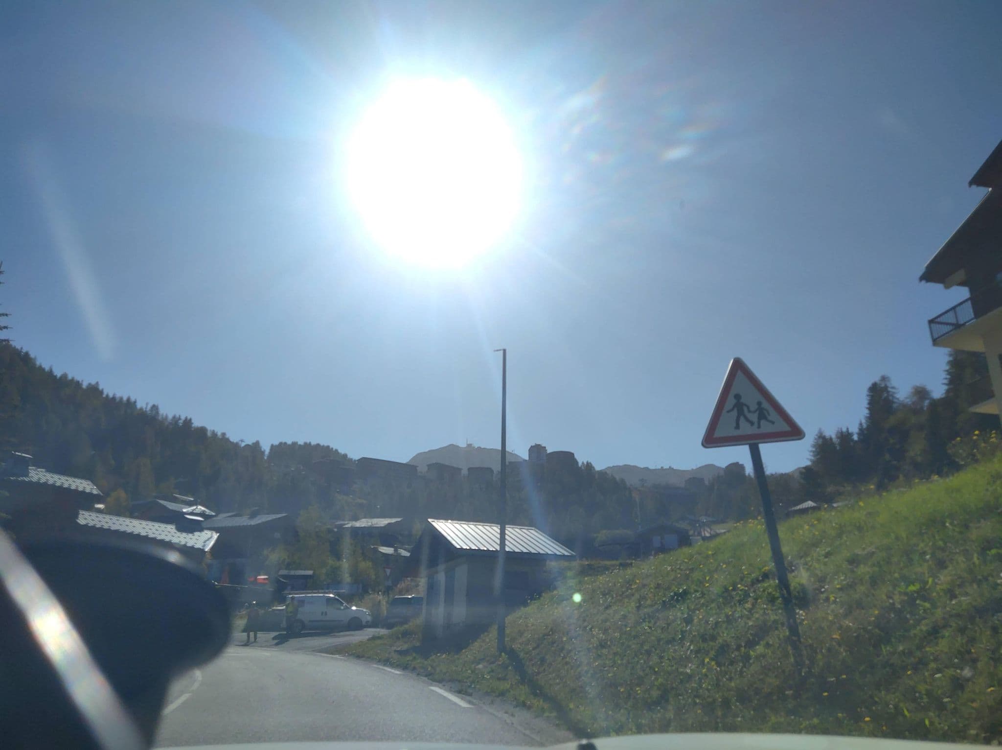 Street view near Apartements Avenir 1800, Belle-Plagne — © MatthieuF4FNE (CC BY-SA · Mapillary)