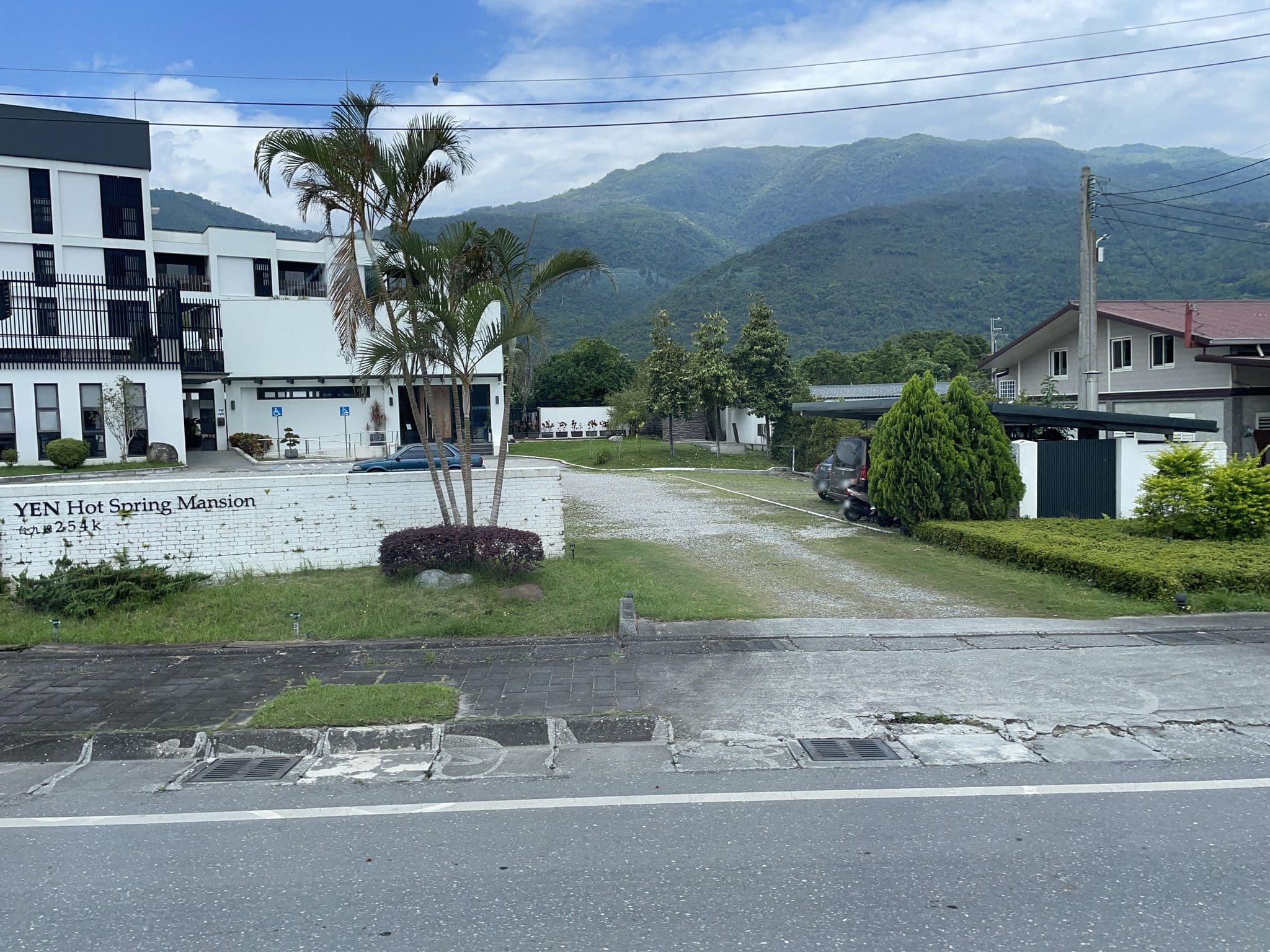 Street view near 元湯溫泉居, Chishang — © ChenJJ (CC BY-SA · Mapillary)