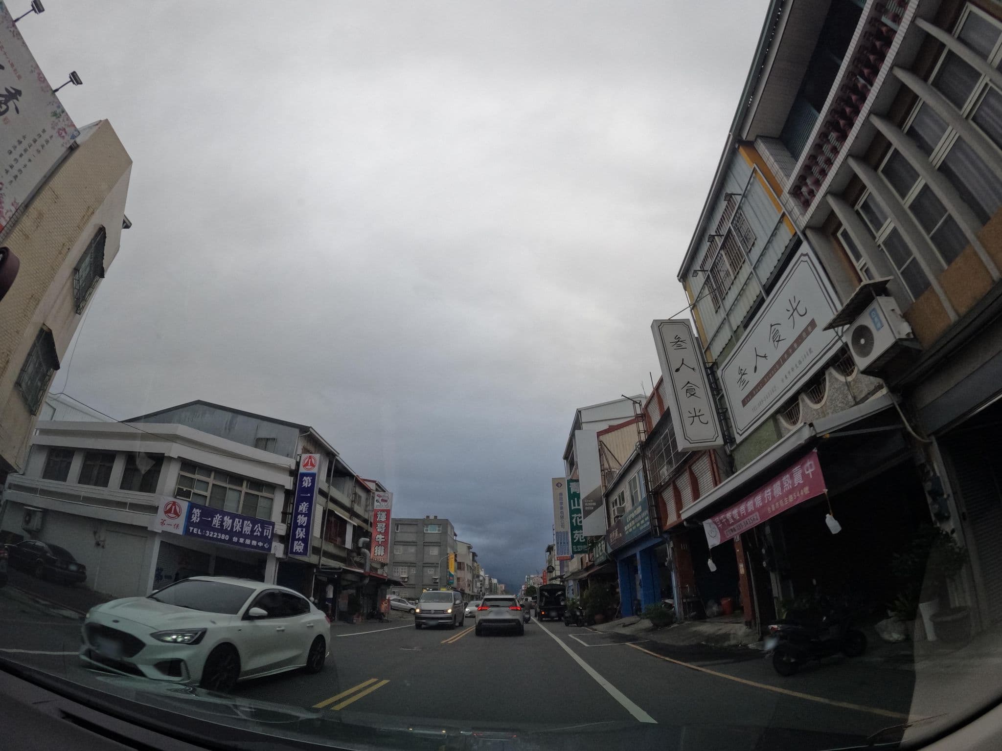 Street view near 晃晃二手書店, Taitung — © littlebtc (CC BY-SA · Mapillary)