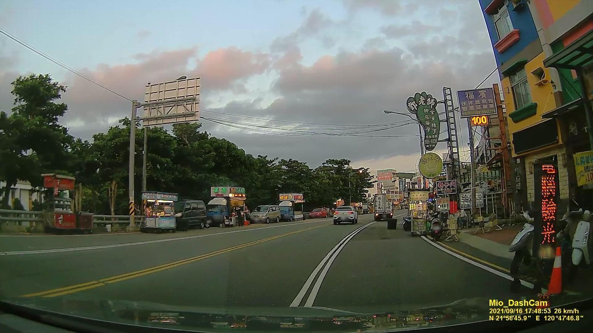 Street view near 米尼米 Minimi Inn, Hengchun — © littlebtc (CC BY-SA · Mapillary)