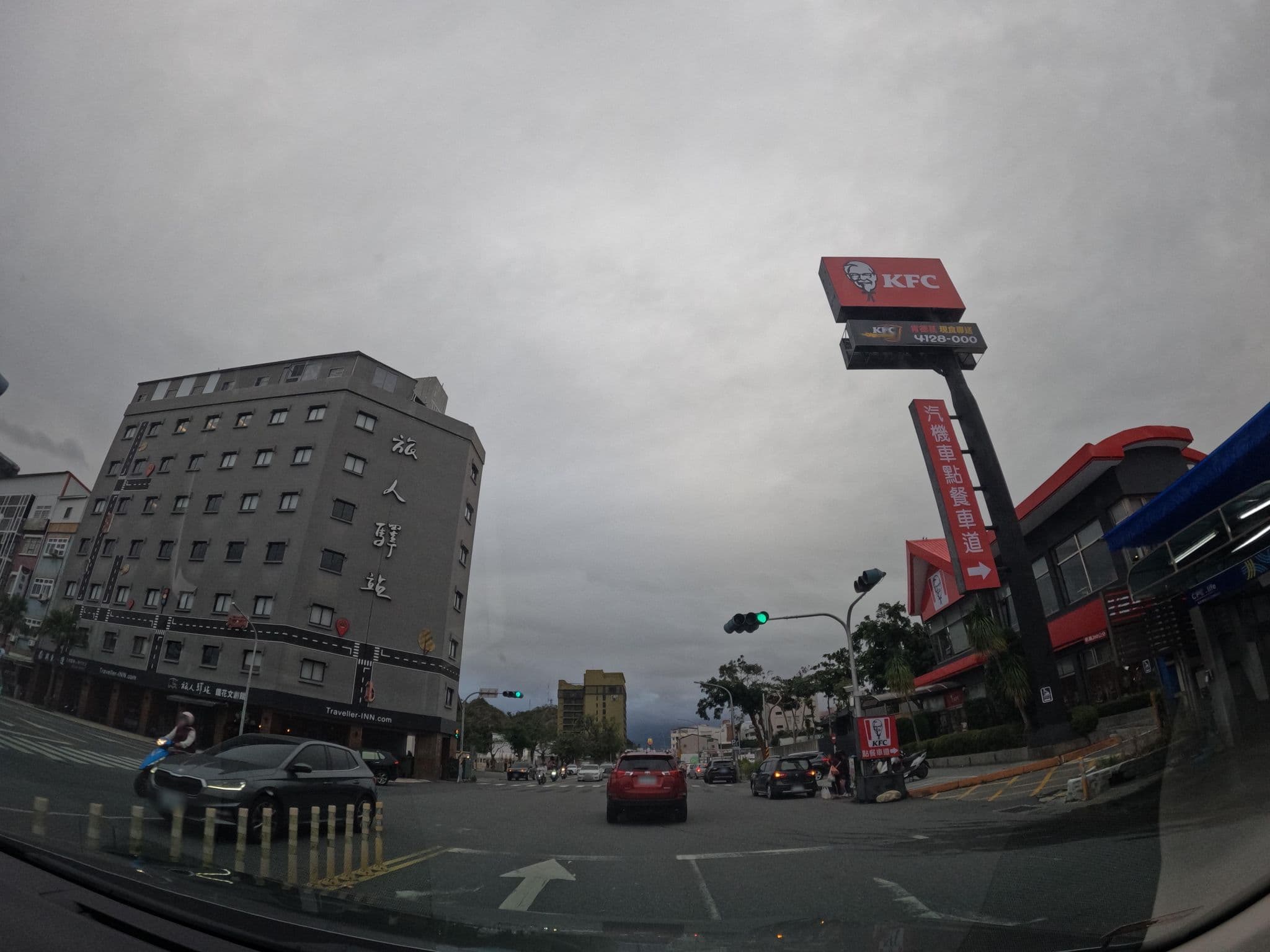 Street view near 台東馨園商務旅館 Shin-Yuan Commercial Hotel, Taitung — © littlebtc (CC BY-SA · Mapillary)