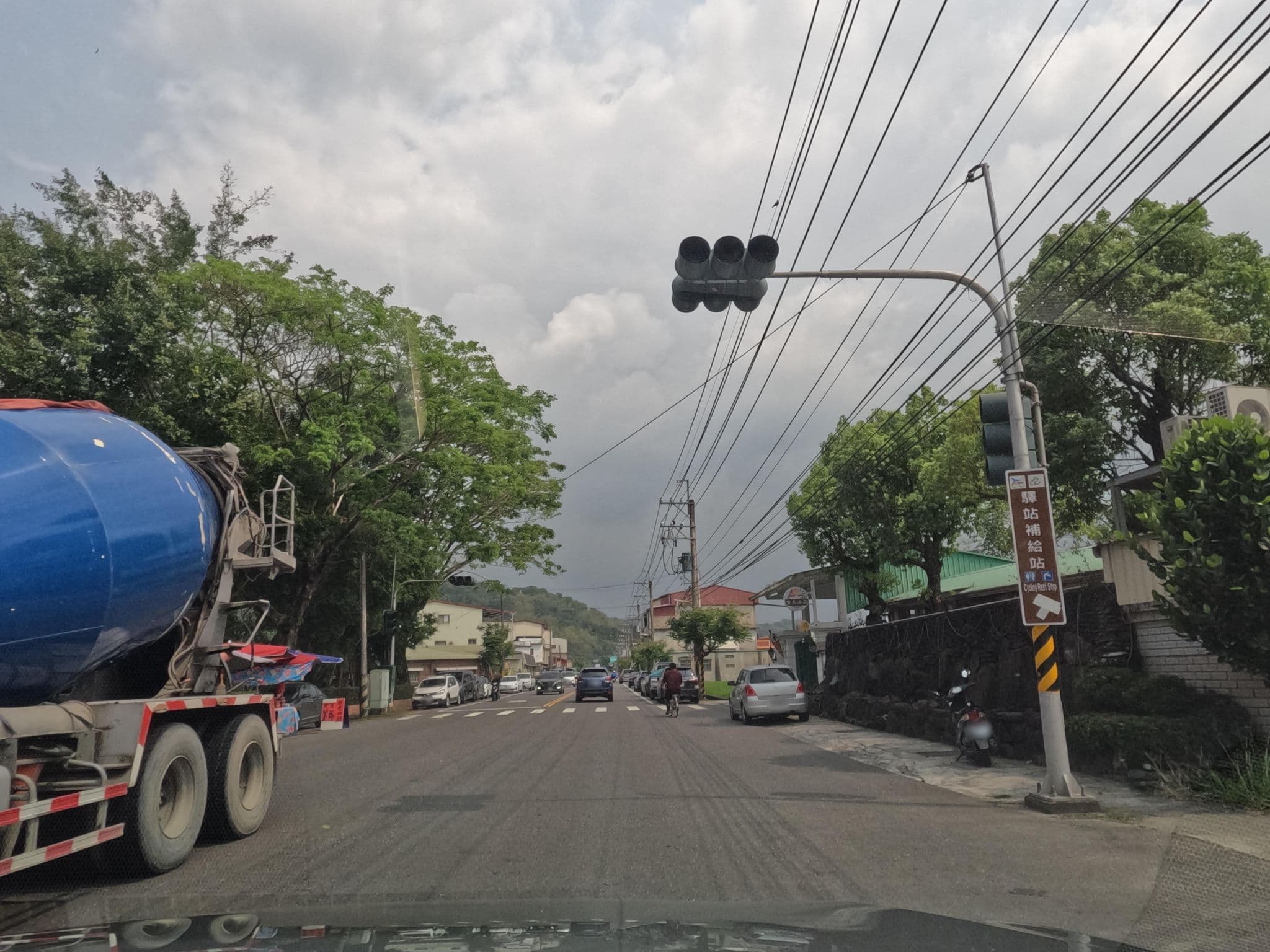 Street view near 衛斯理民宿, Yujing — © littlebtc (CC BY-SA · Mapillary)