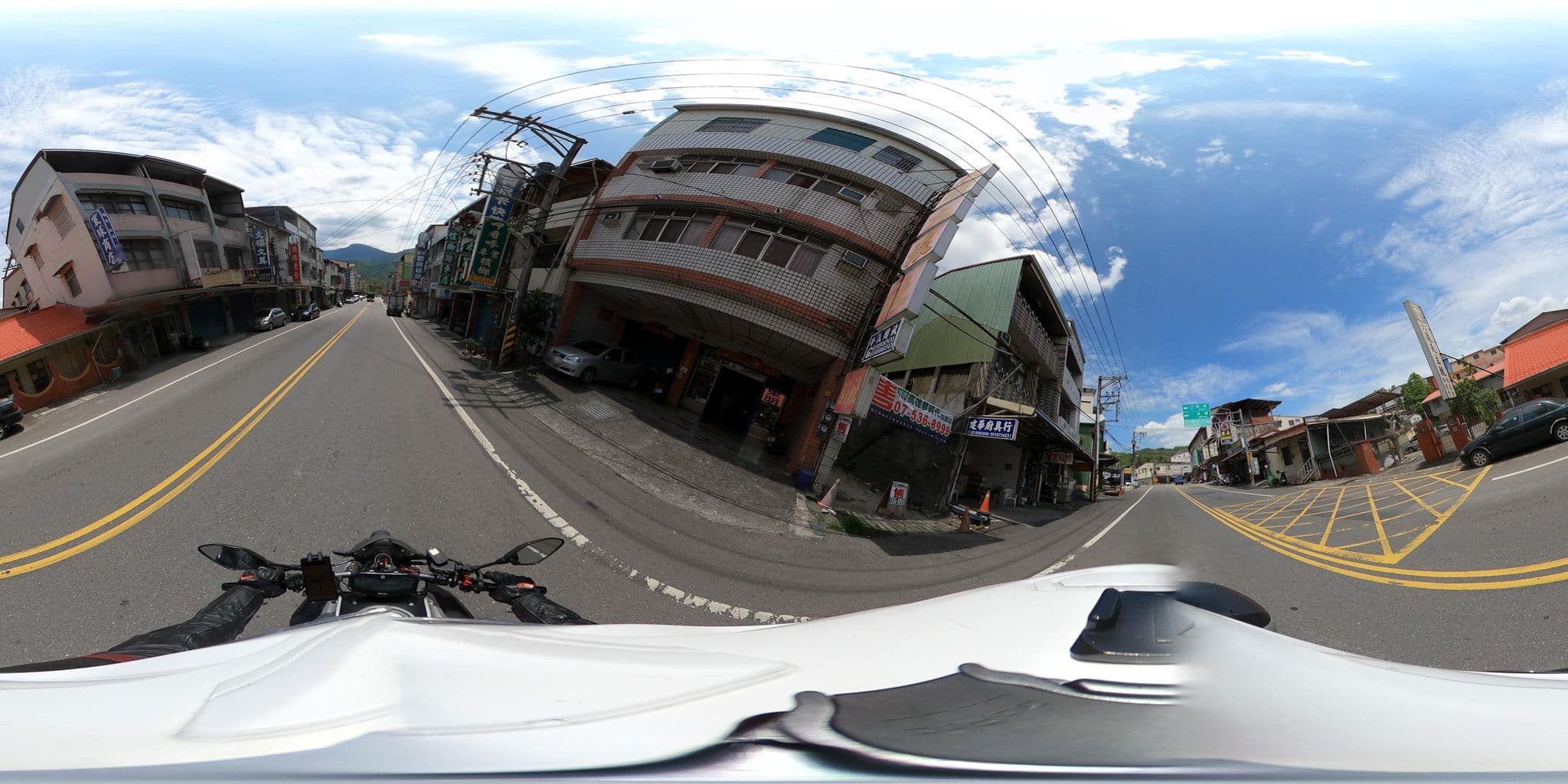 Street view near 東明大旅社, Yujing — © komali2 (CC BY-SA · Mapillary)