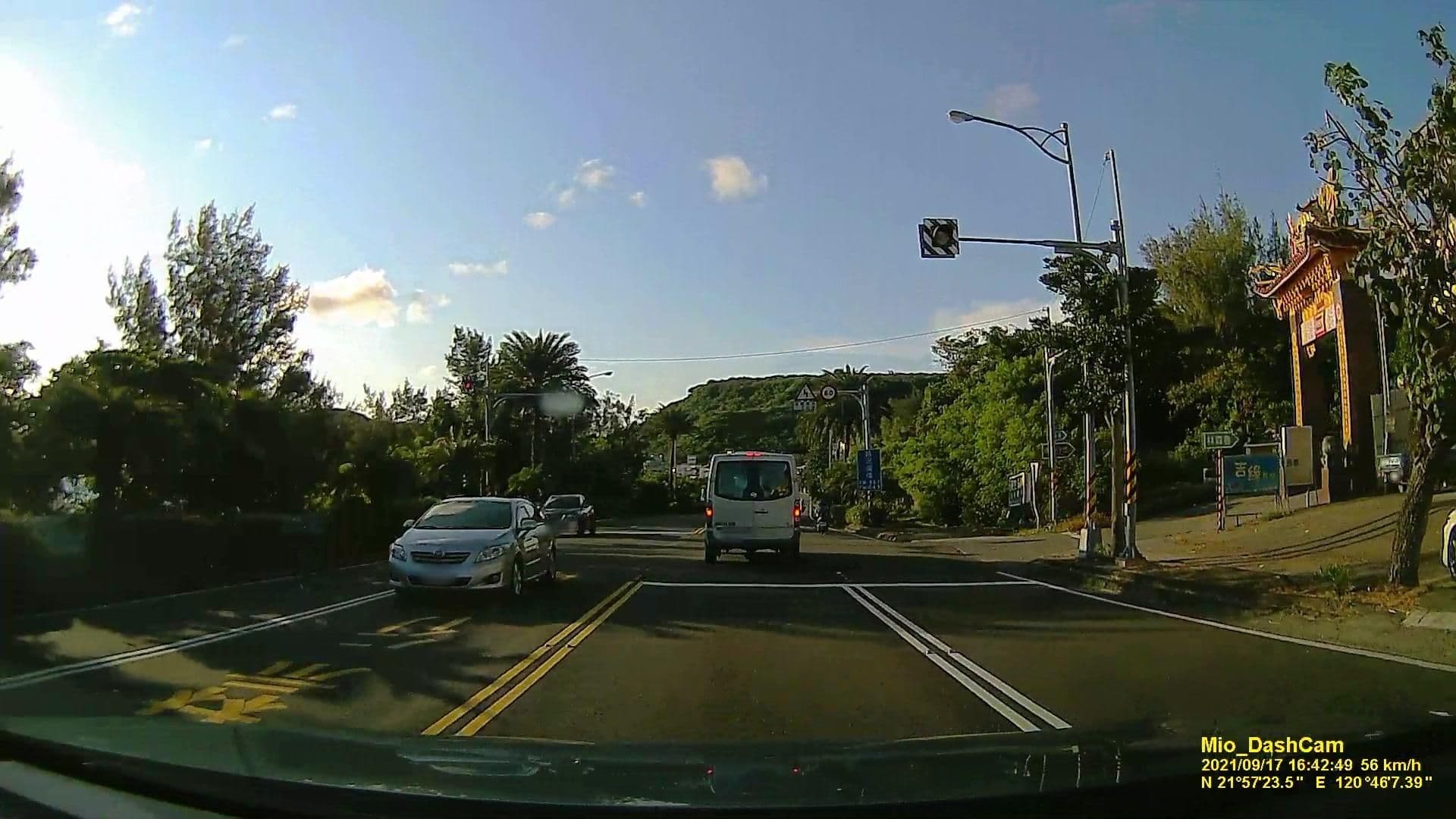 Street view near Q house 南灣墾丁, Hengchun — © littlebtc (CC BY-SA · Mapillary)