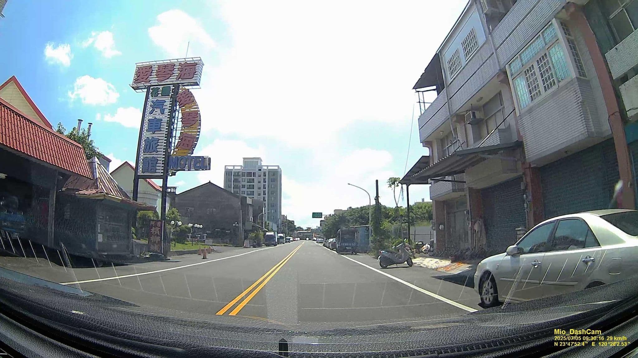 Street view near 愛琴海花園汽車旅館, Xiluo — © hcyen (CC BY-SA · Mapillary)