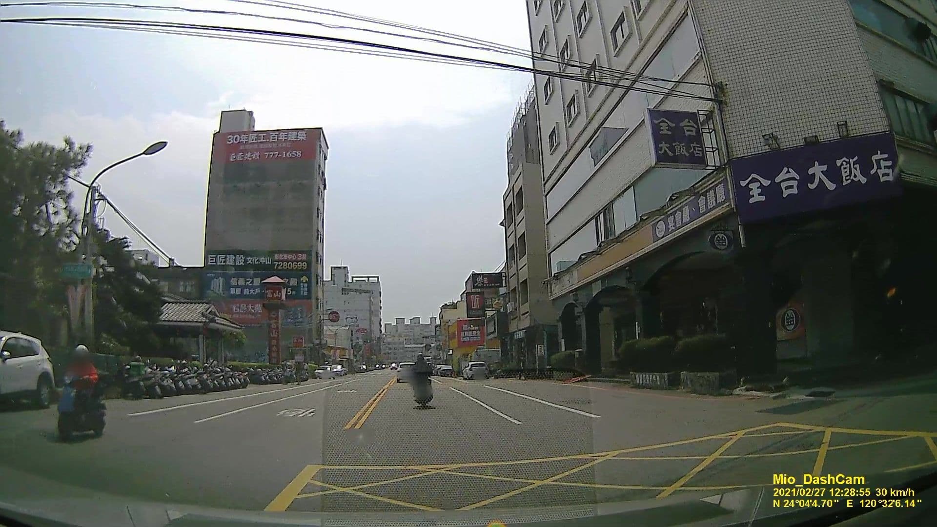 Street view near 全台大飯店, Changhua — © littlebtc (CC BY-SA · Mapillary)