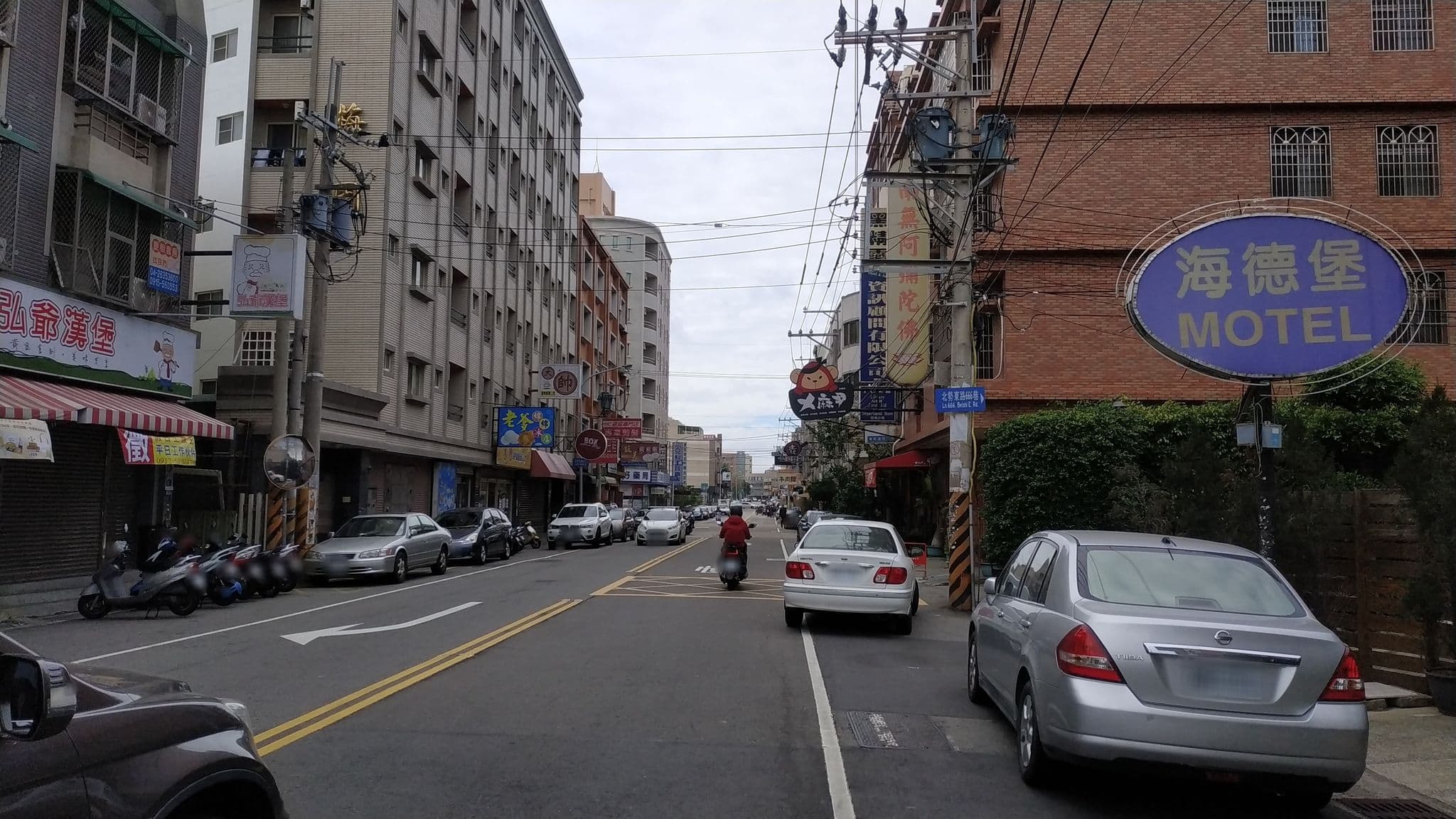 Street view near 海德堡汽車旅館, Buzi — © hebie (CC BY-SA · Mapillary)