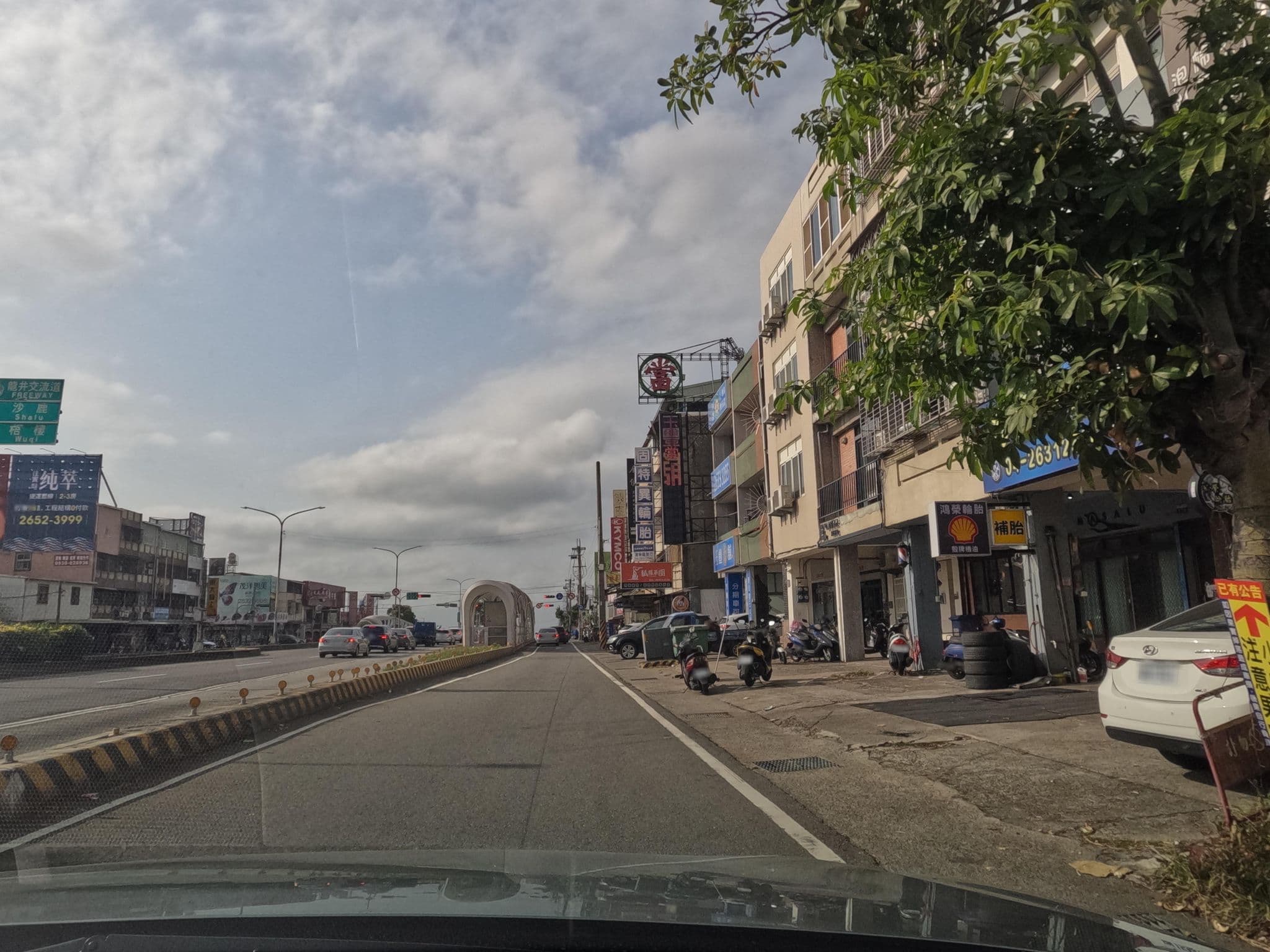 Street view near 62巷青年旅舍, Buzi — © littlebtc (CC BY-SA · Mapillary)