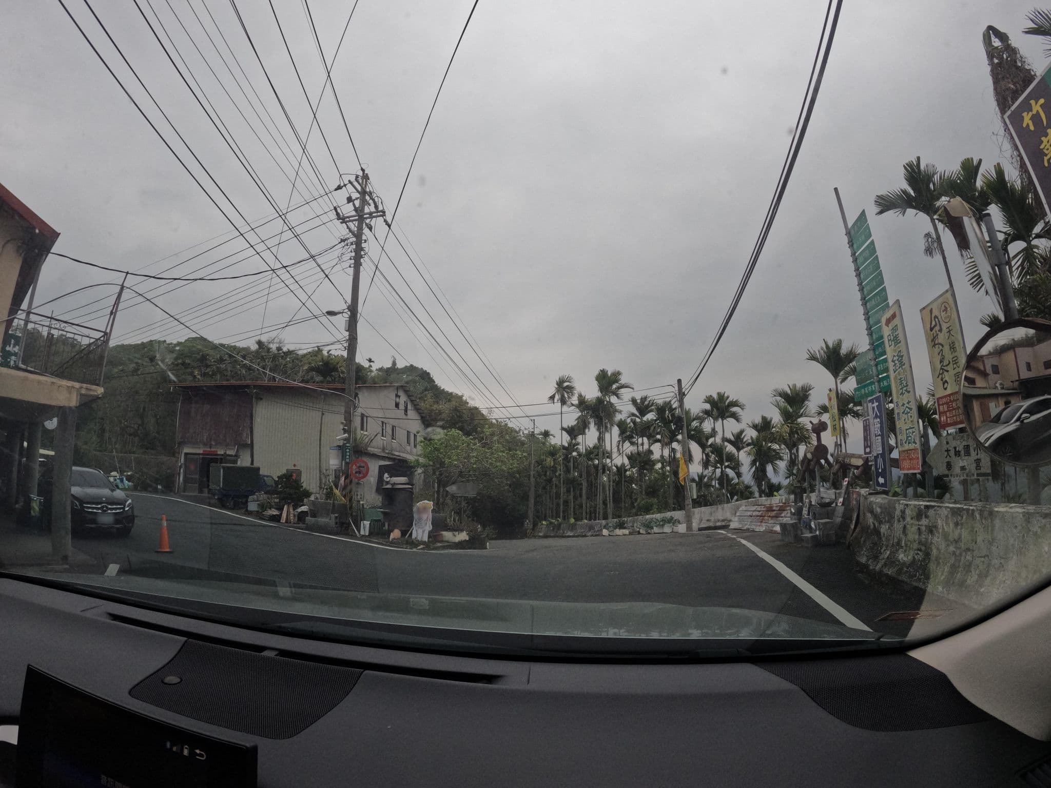 Street view near 東山山莊, Lugu — © littlebtc (CC BY-SA · Mapillary)