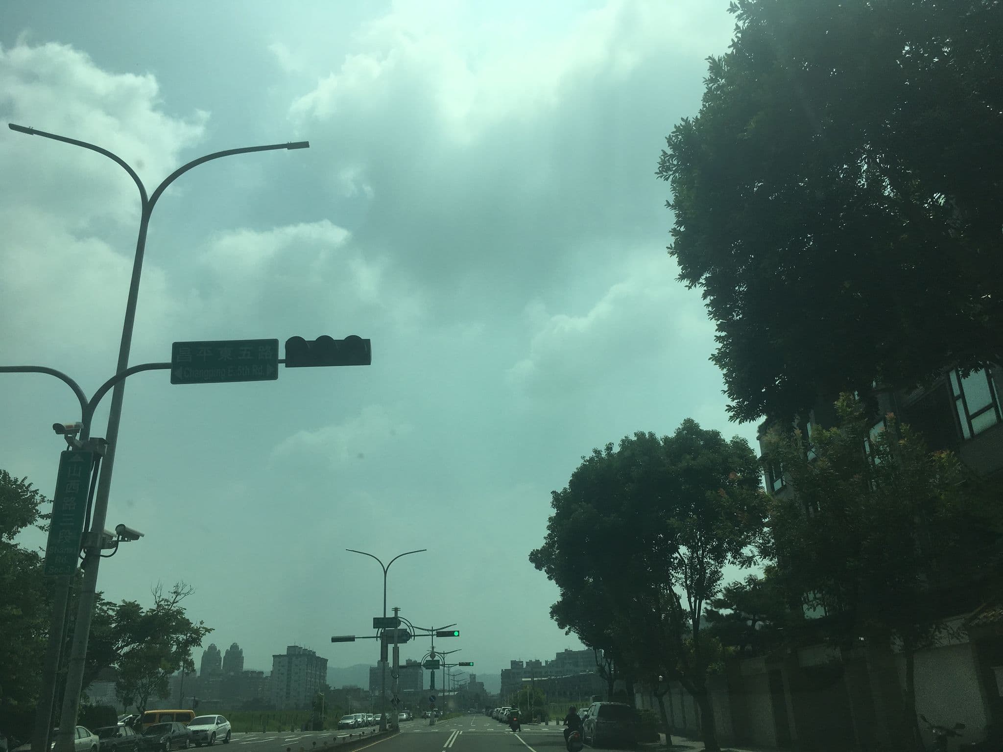 Street view near 巴里島汽車旅館, Taichung — © pty11111 (CC BY-SA · Mapillary)