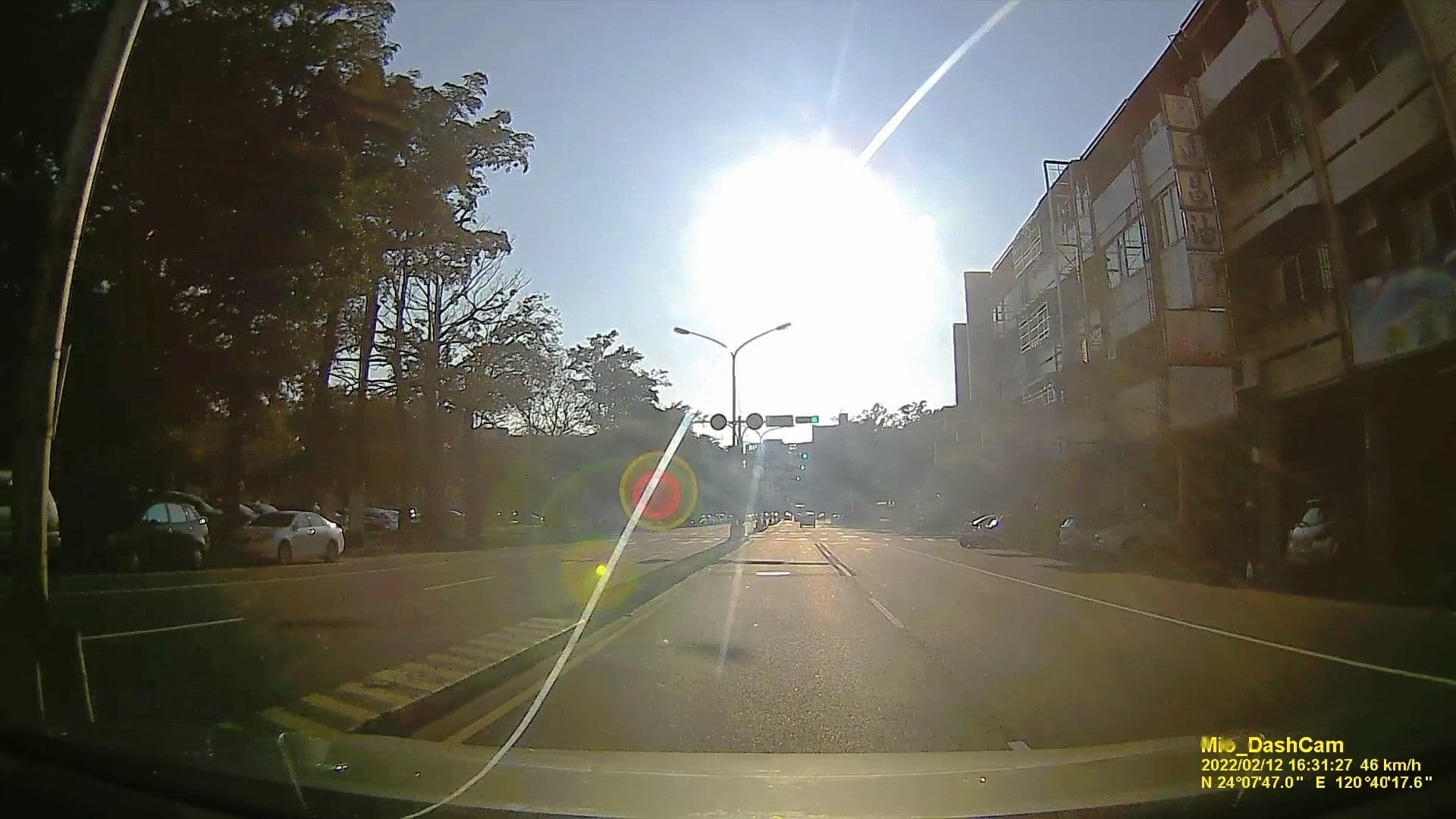 Street view near 愛之船商務精品汽車旅館, Taichung — © littlebtc (CC BY-SA · Mapillary)