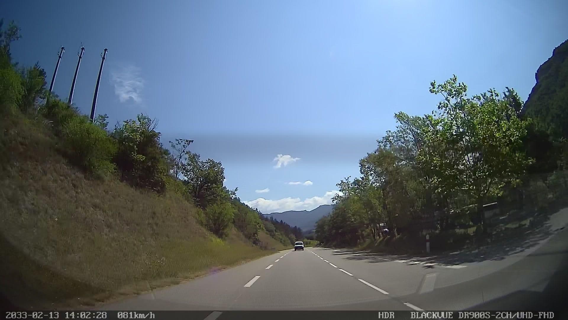 Street view near Les Acacias, Die — © madel (CC BY-SA · Mapillary)