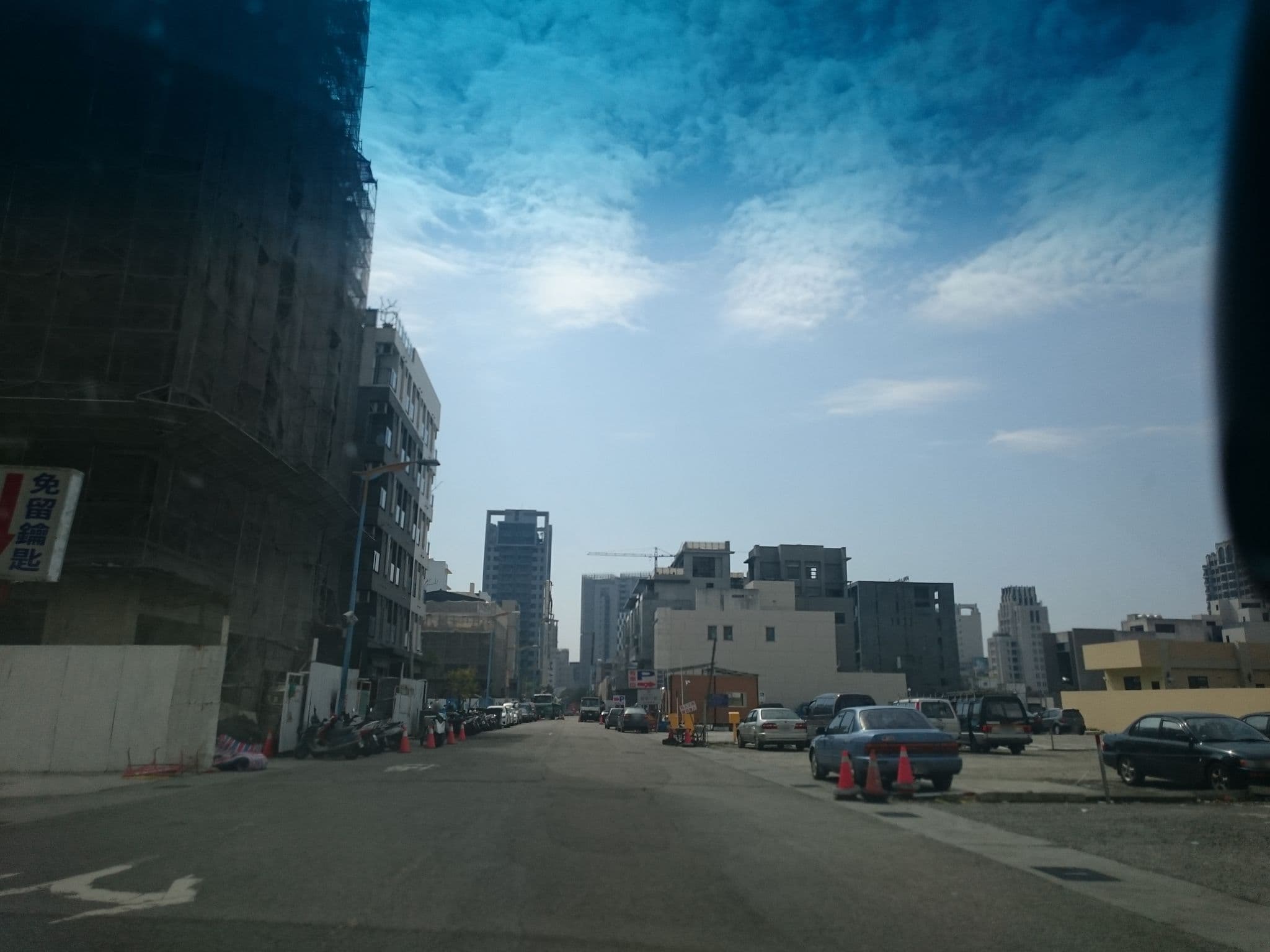Street view near 台中逢甲艾菲爾套房 Eiffel Tower Hostel, Taichung — © littlebtc (CC BY-SA · Mapillary)