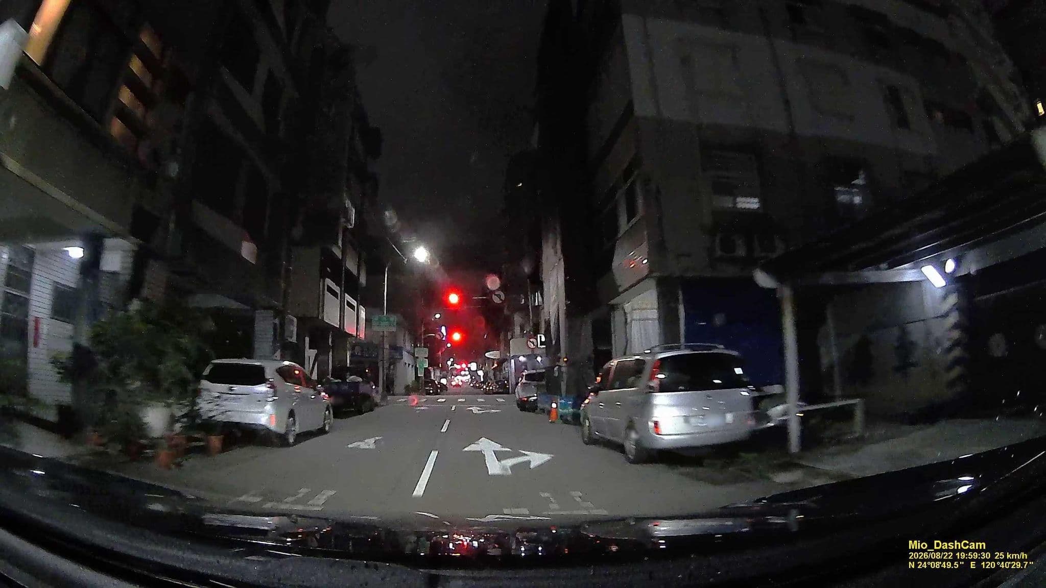 Street view near 東圓旅館, Taichung — © hcyen (CC BY-SA · Mapillary)