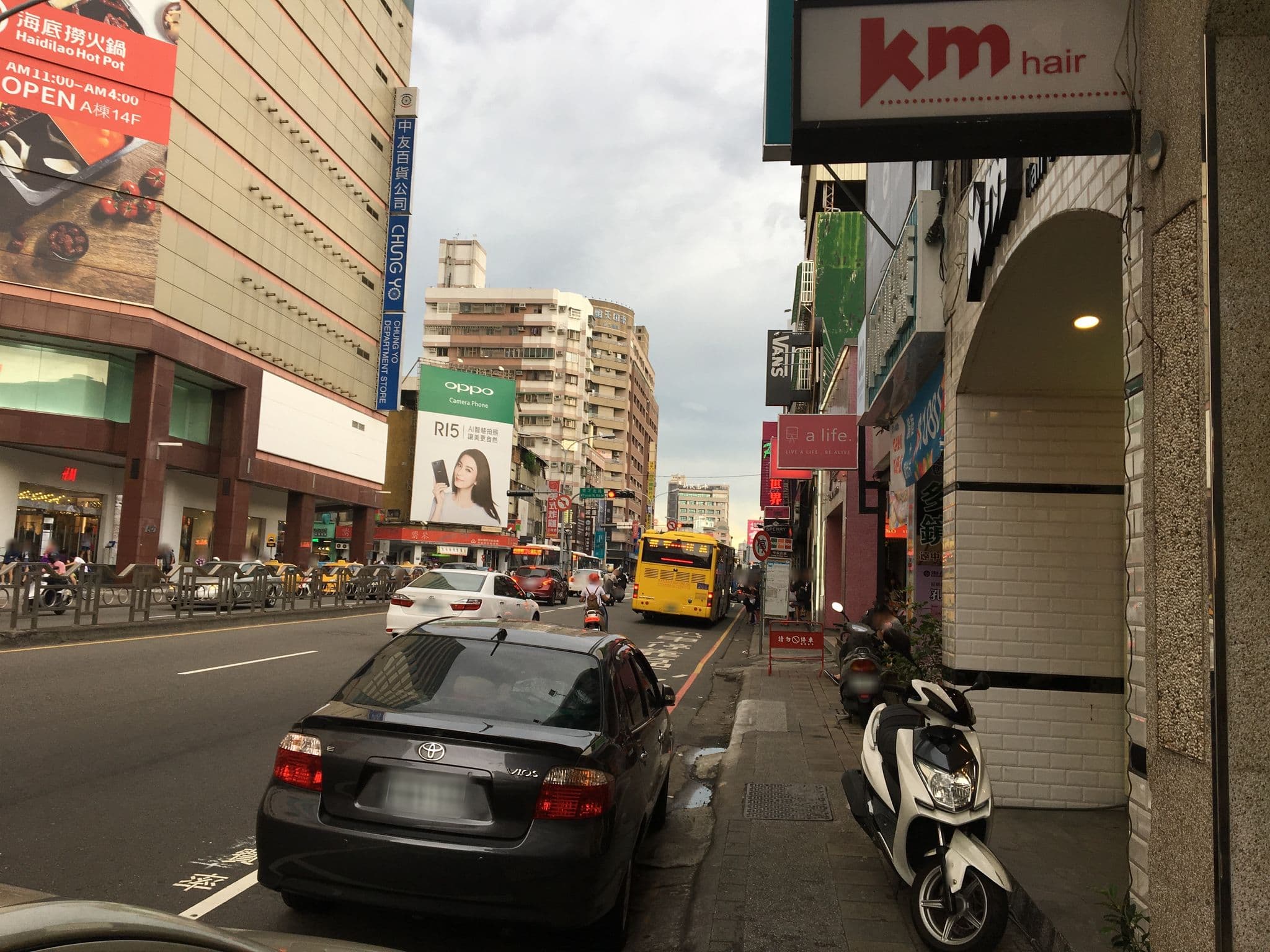 Street view near 背壳的牛backpacker, Taichung — © kod (CC BY-SA · Mapillary)