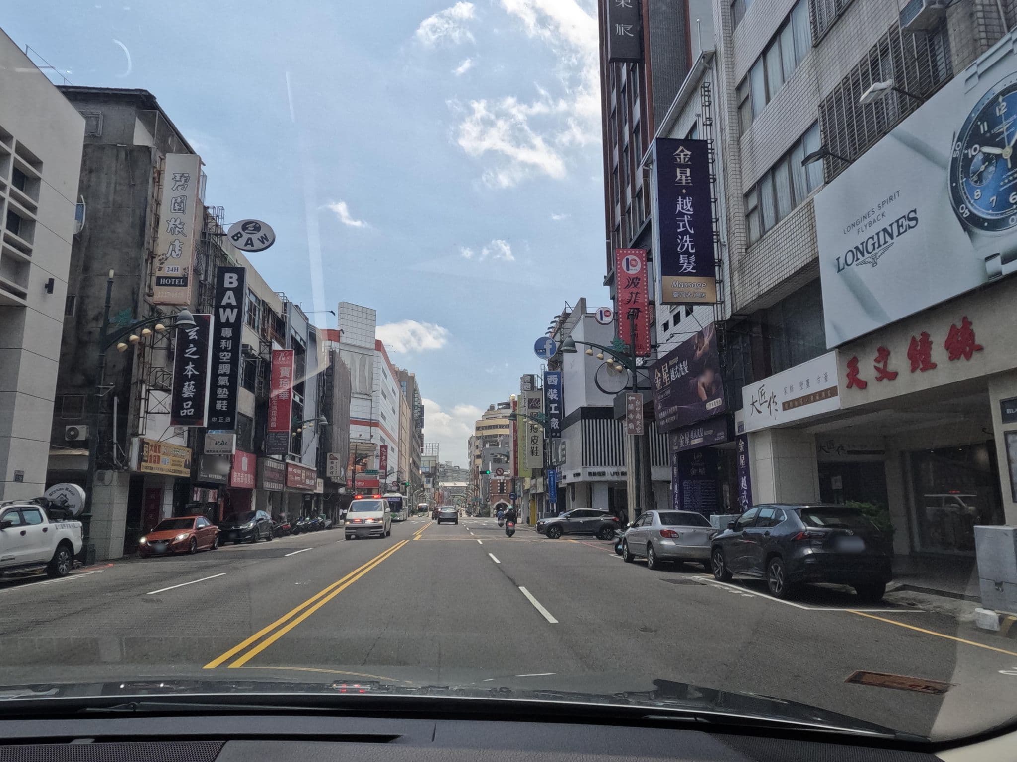 Street view near Plan A Hostel, Taichung — © littlebtc (CC BY-SA · Mapillary)