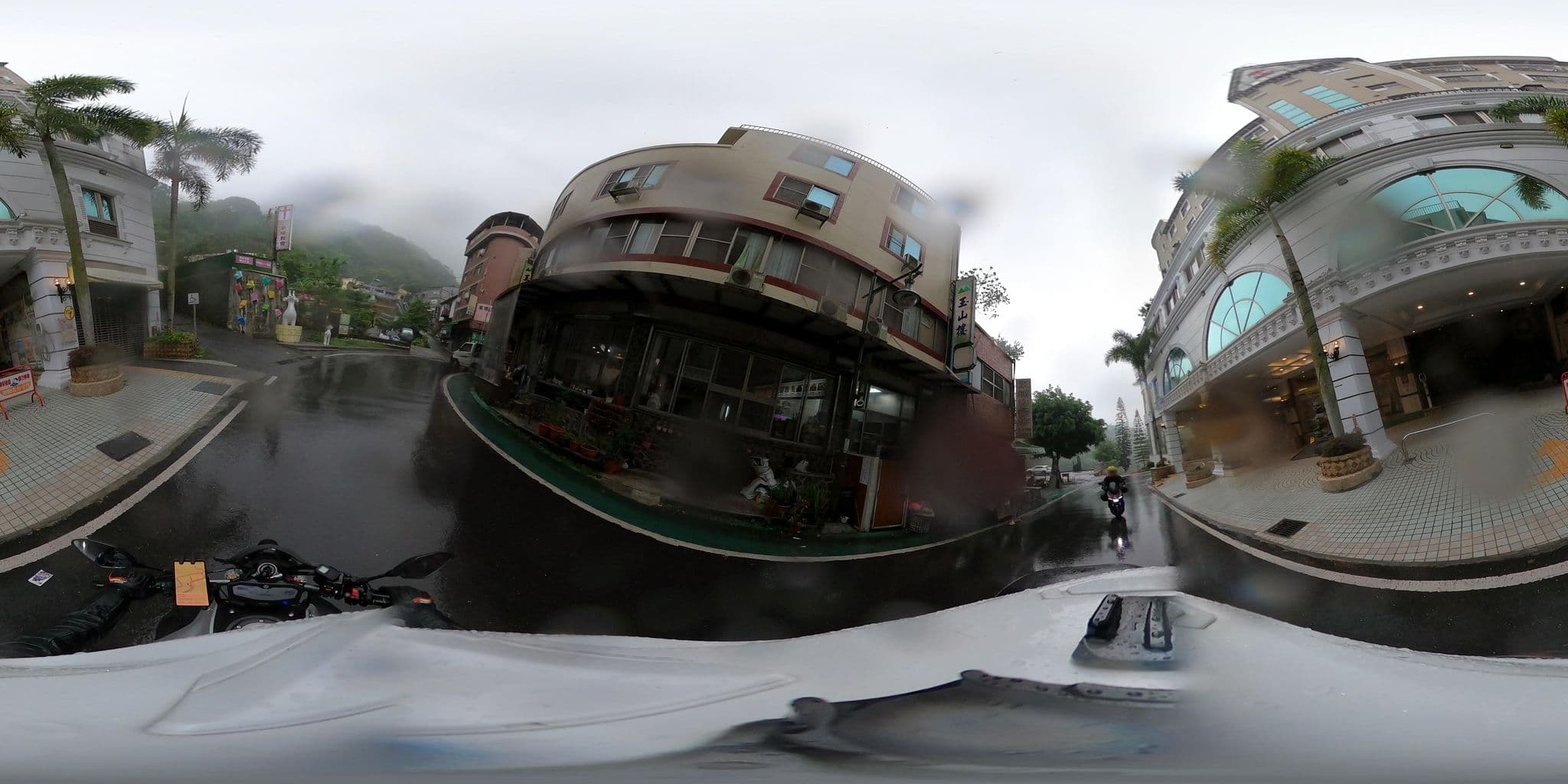 Street view near 玉山樓, Lugu — © komali2 (CC BY-SA · Mapillary)