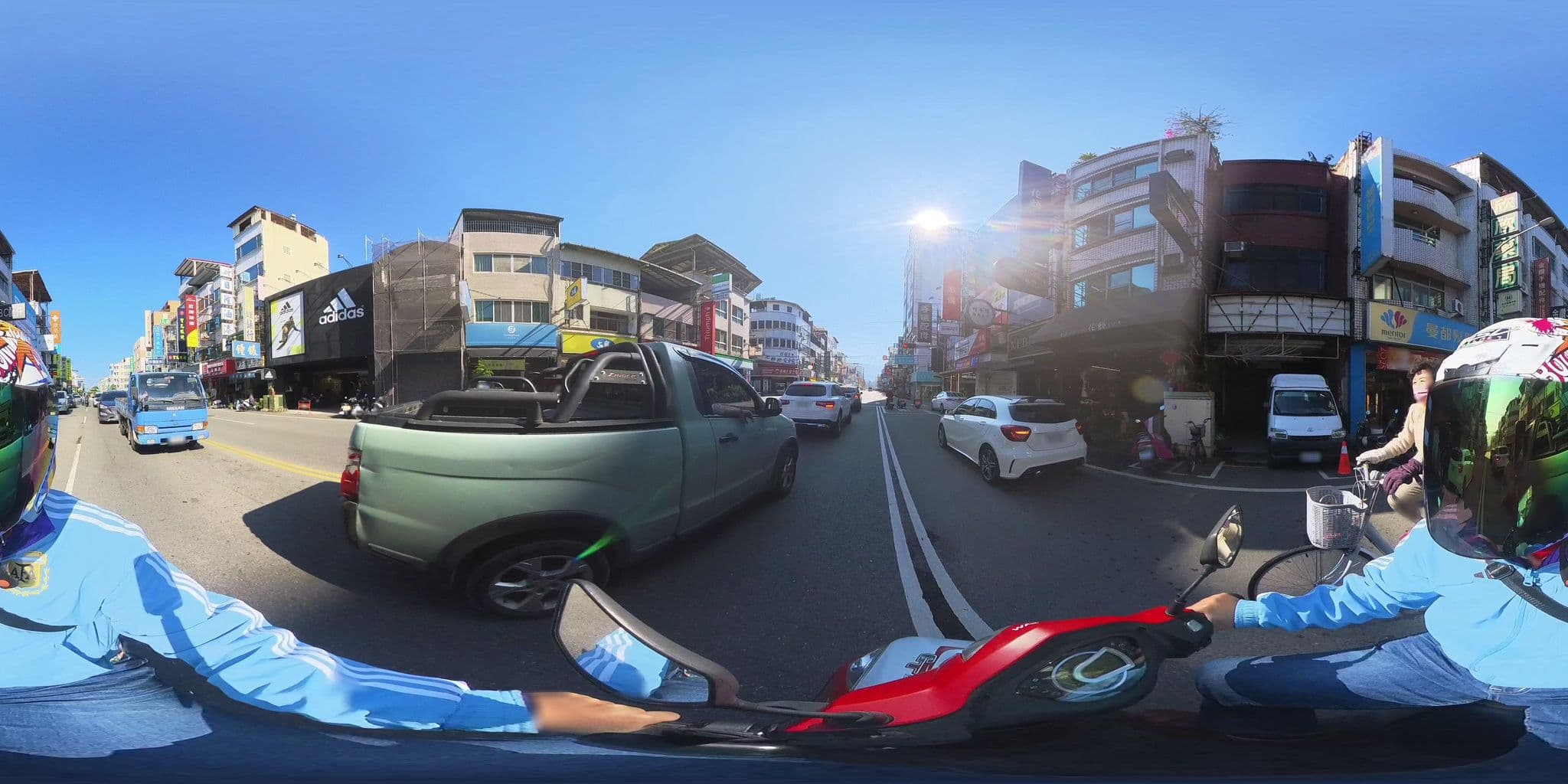 Street view near dong feng hotel, Puli — © arknight (CC BY-SA · Mapillary)