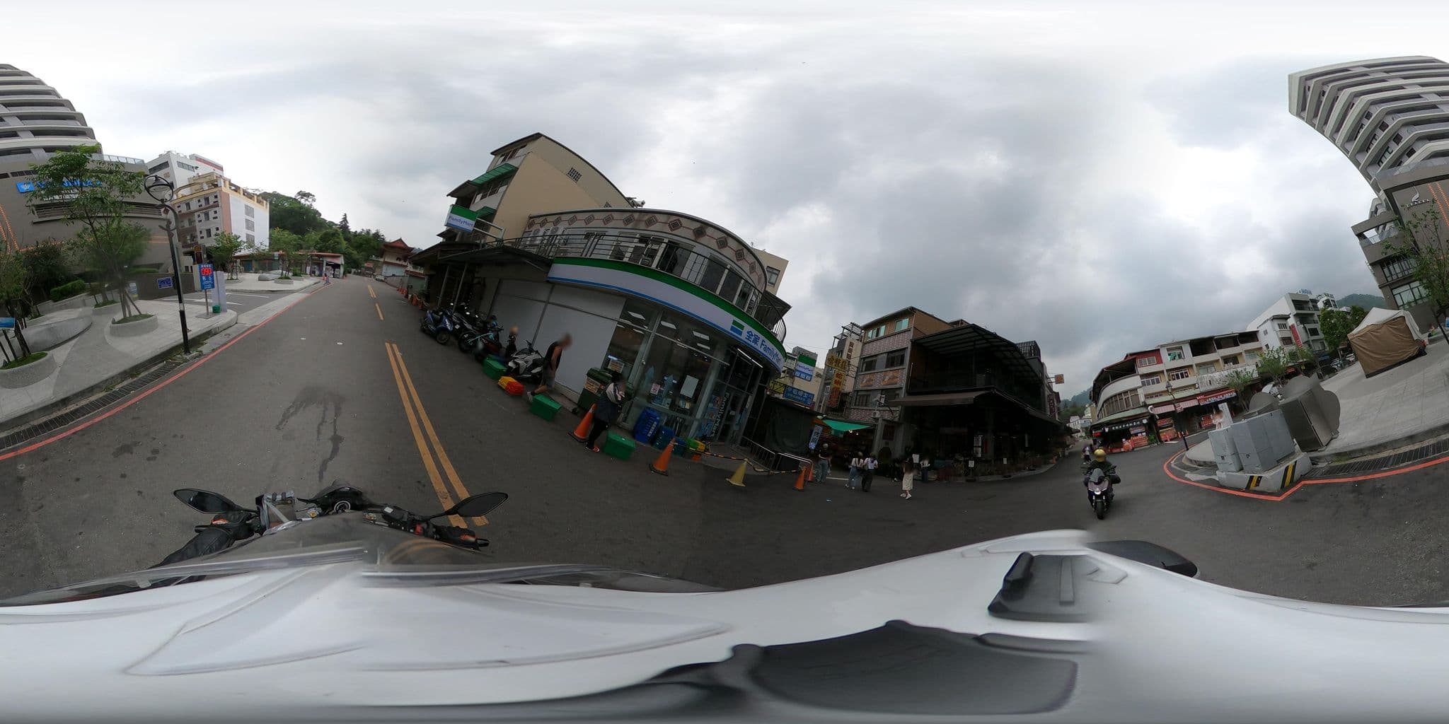 Street view near 日月潭 晶彩民宿, Puli — © komali2 (CC BY-SA · Mapillary)