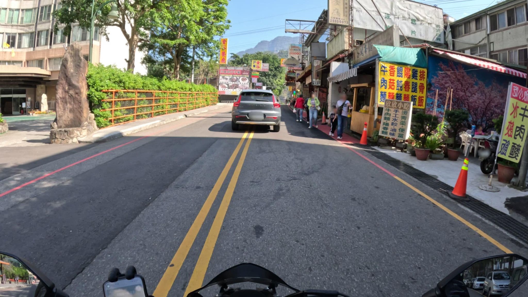 Street view near 龍谷觀光飯店, Puli — © komali2 (CC BY-SA · Mapillary)