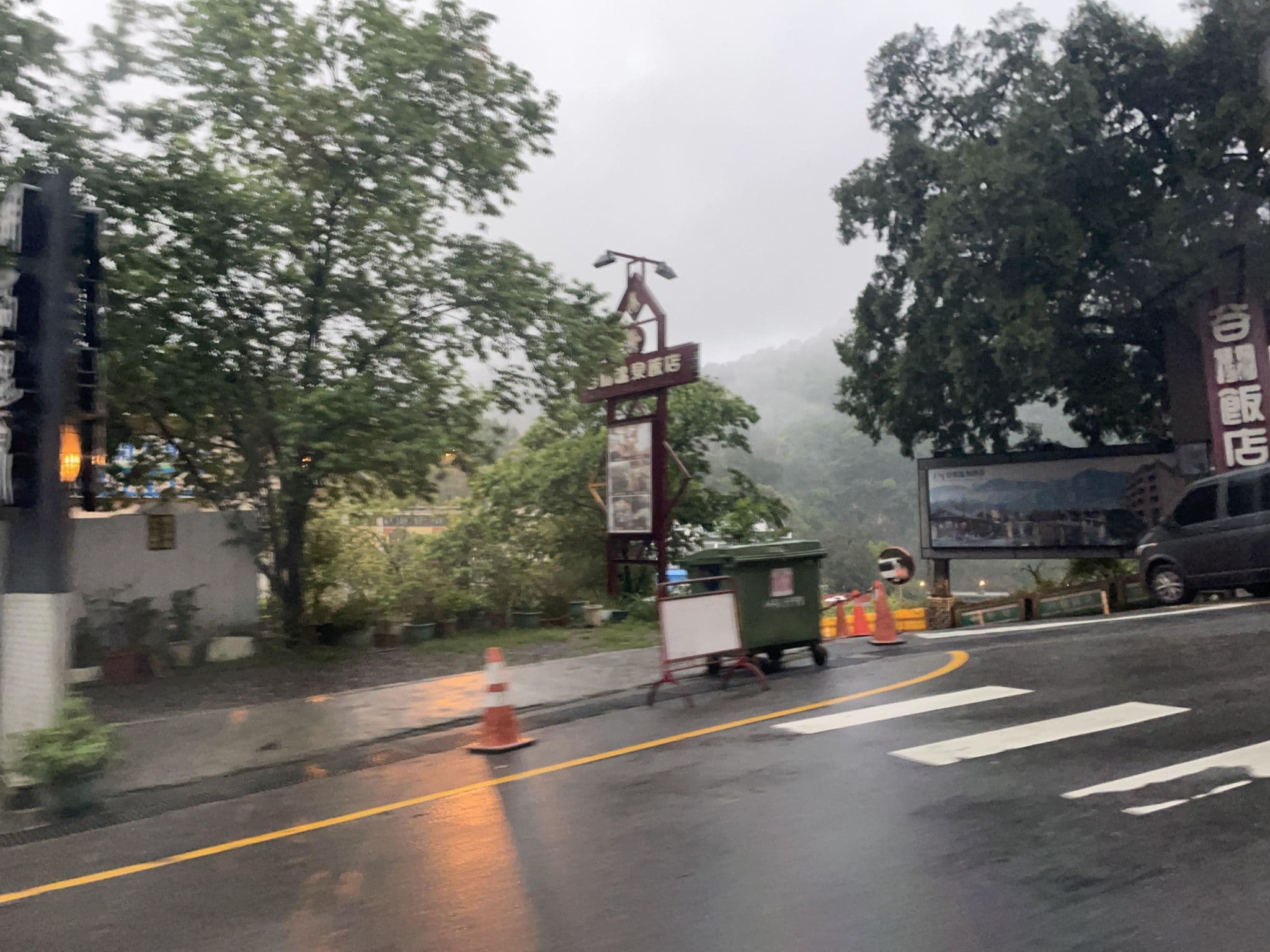 Street view near 水舞谷關渡假溫泉館, Puli — © ChenJJ (CC BY-SA · Mapillary)