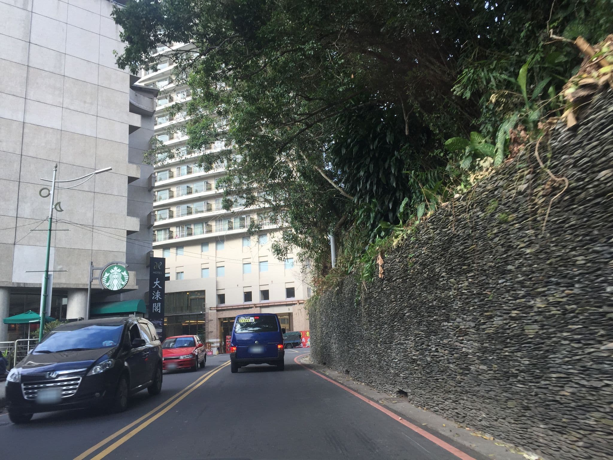 Street view near 日月潭湖畔精緻旅店 Spa Home, Puli — © yi_tingpchen (CC BY-SA · Mapillary)