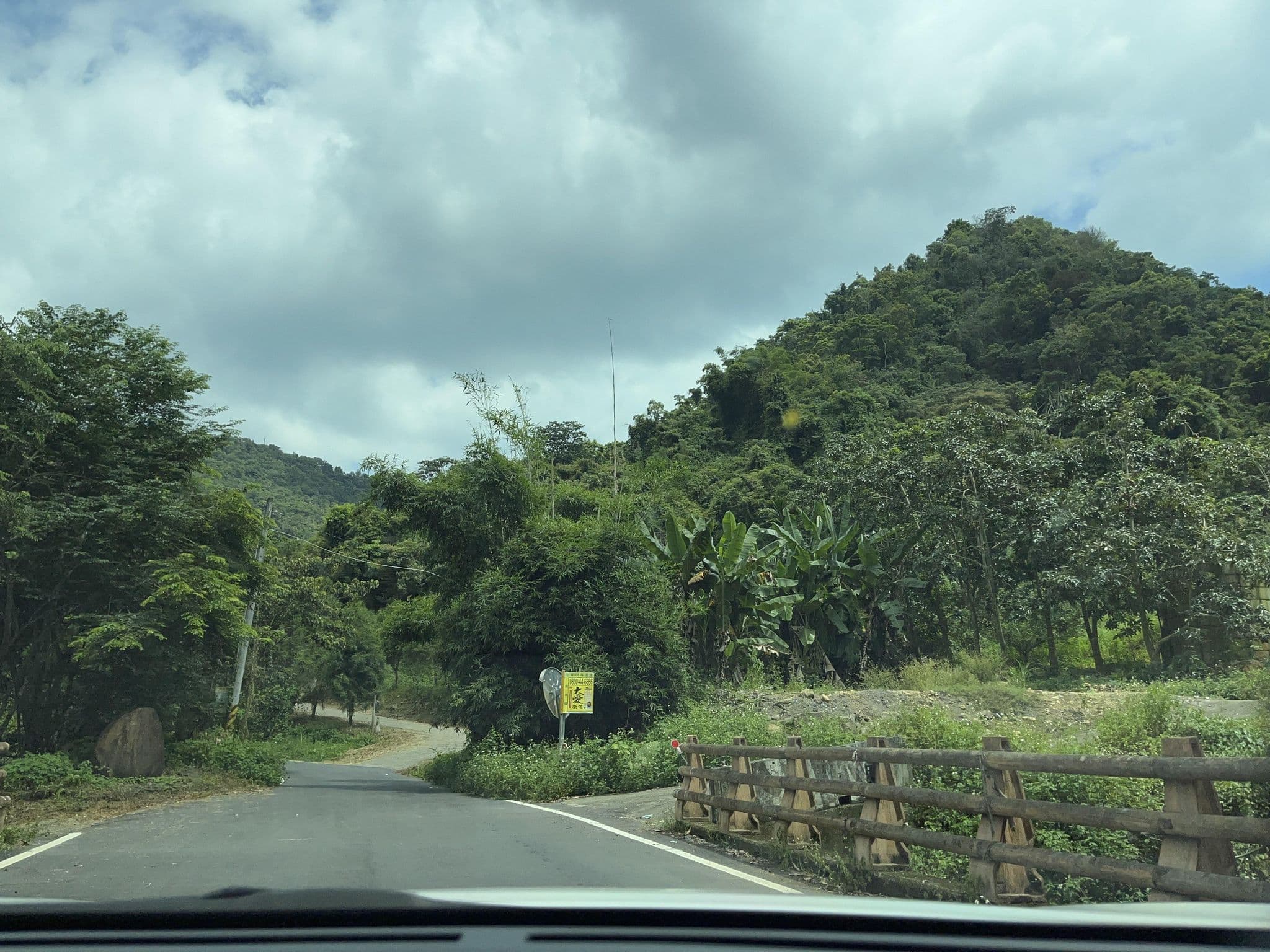 Street view near 水中月民宿, Puli — © pty11111 (CC BY-SA · Mapillary)