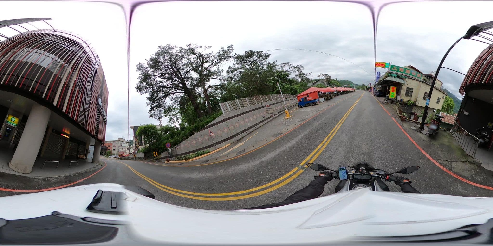 Street view near 挪威森林民宿, Puli — © komali2 (CC BY-SA · Mapillary)