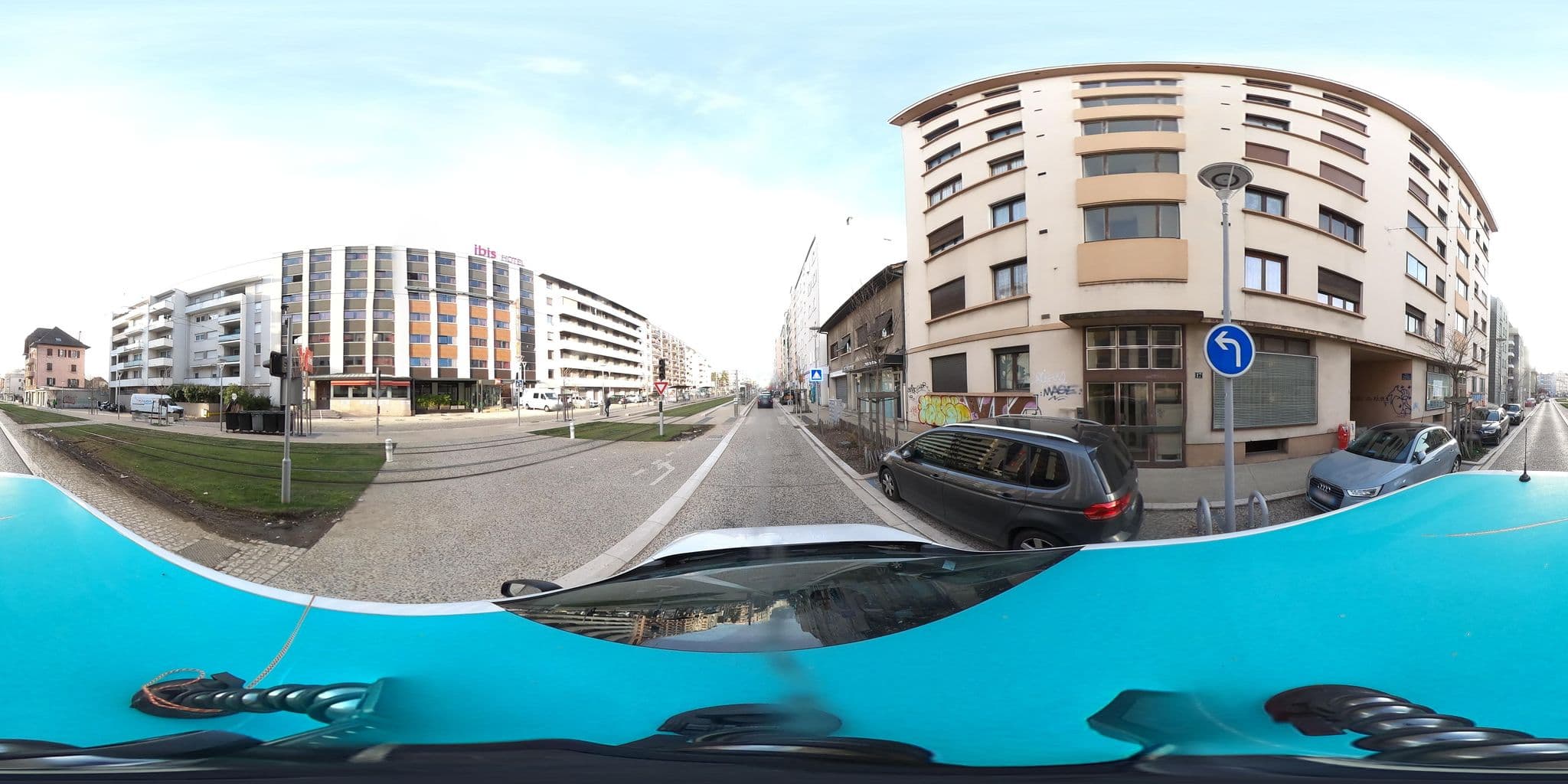 Street view near Ibis Annemasse, Annemasse — © arteragence (CC BY-SA · Mapillary)