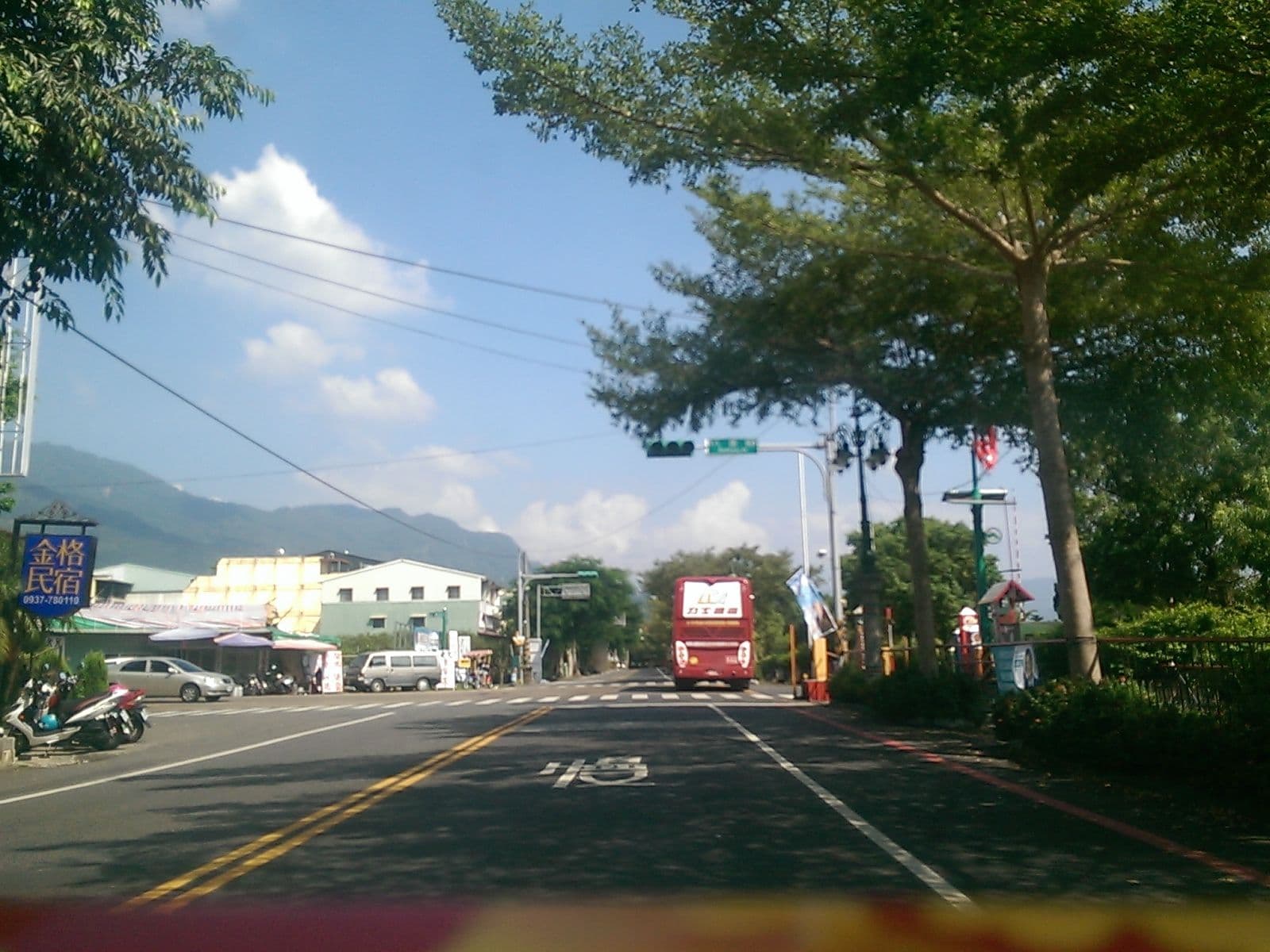Street view near 金格渡假民宿, Lugu — © littlebtc (CC BY-SA · Mapillary)