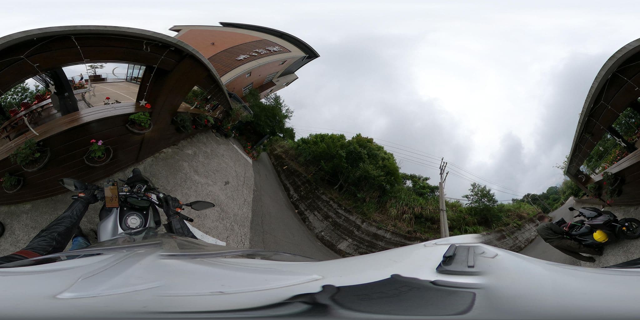 Street view near 观湖四季, Puli — © komali2 (CC BY-SA · Mapillary)