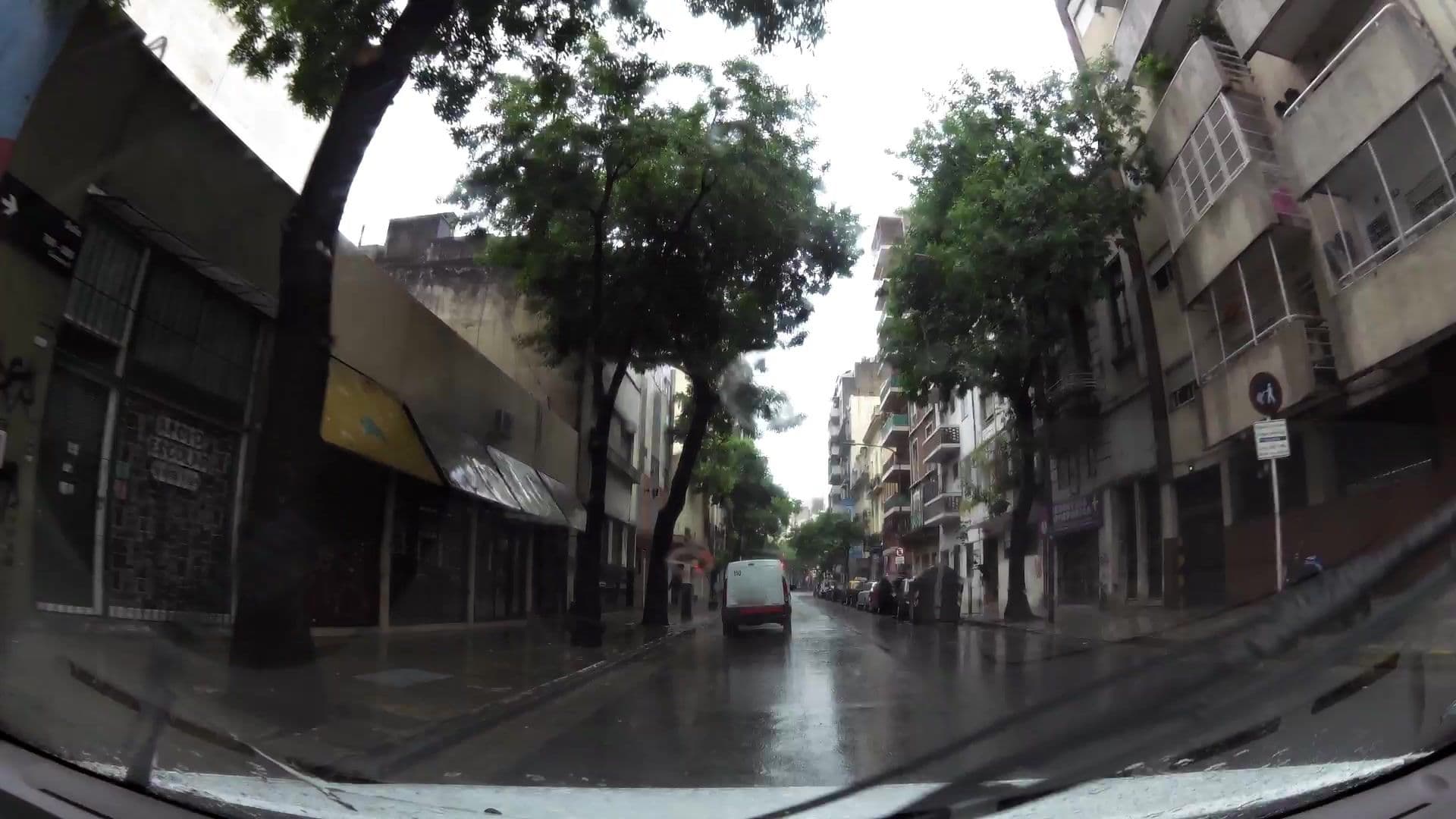 Street view near Telo Copanabaca, Balvanera