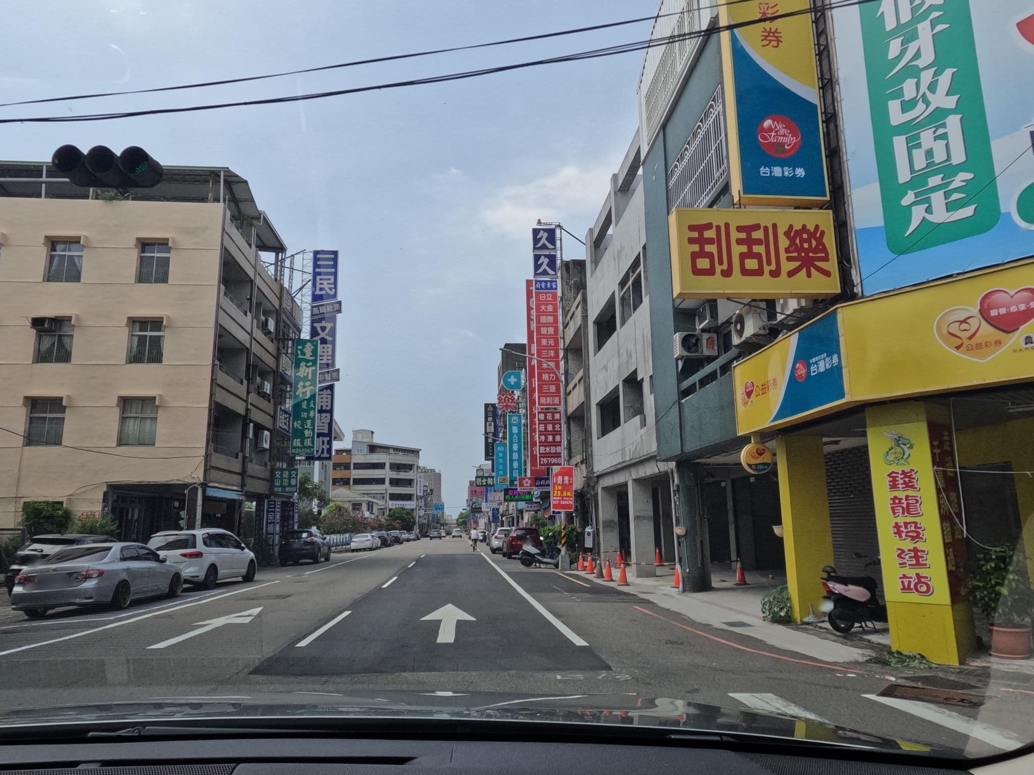 Street view near 高賓旅社, Miaoli — © littlebtc (CC BY-SA · Mapillary)