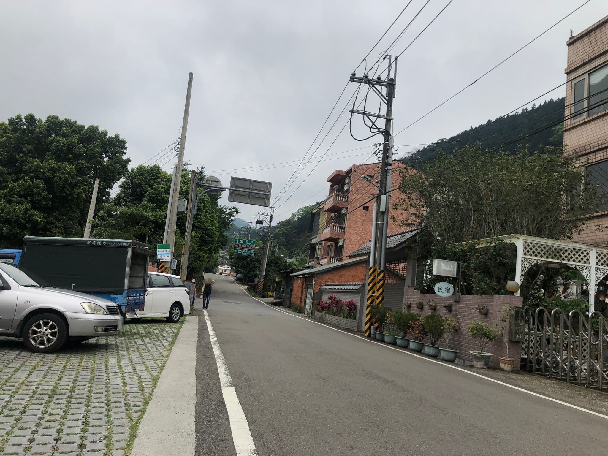 Street view near 力新小築, Emei — © monica_migu (CC BY-SA · Mapillary)