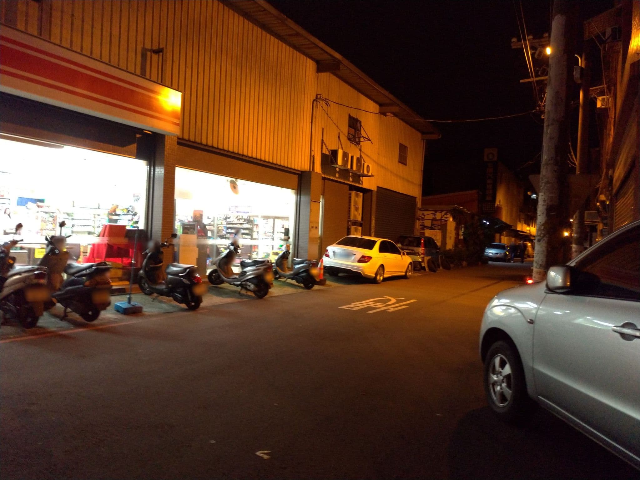 Street view near 麗莊汽車旅館, Neili — © jonathan890721 (CC BY-SA · Mapillary)
