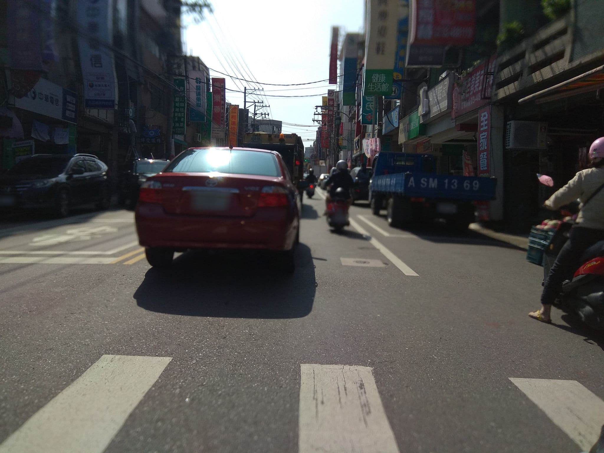 Street view near 華洋旅社, Neili — © tzu_yun (CC BY-SA · Mapillary)