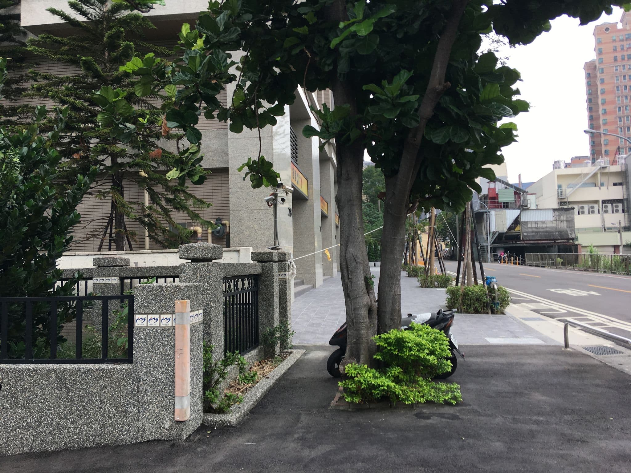 Street view near 鄉村汽車旅館, Taoyuan — © kaoyunting (CC BY-SA · Mapillary)