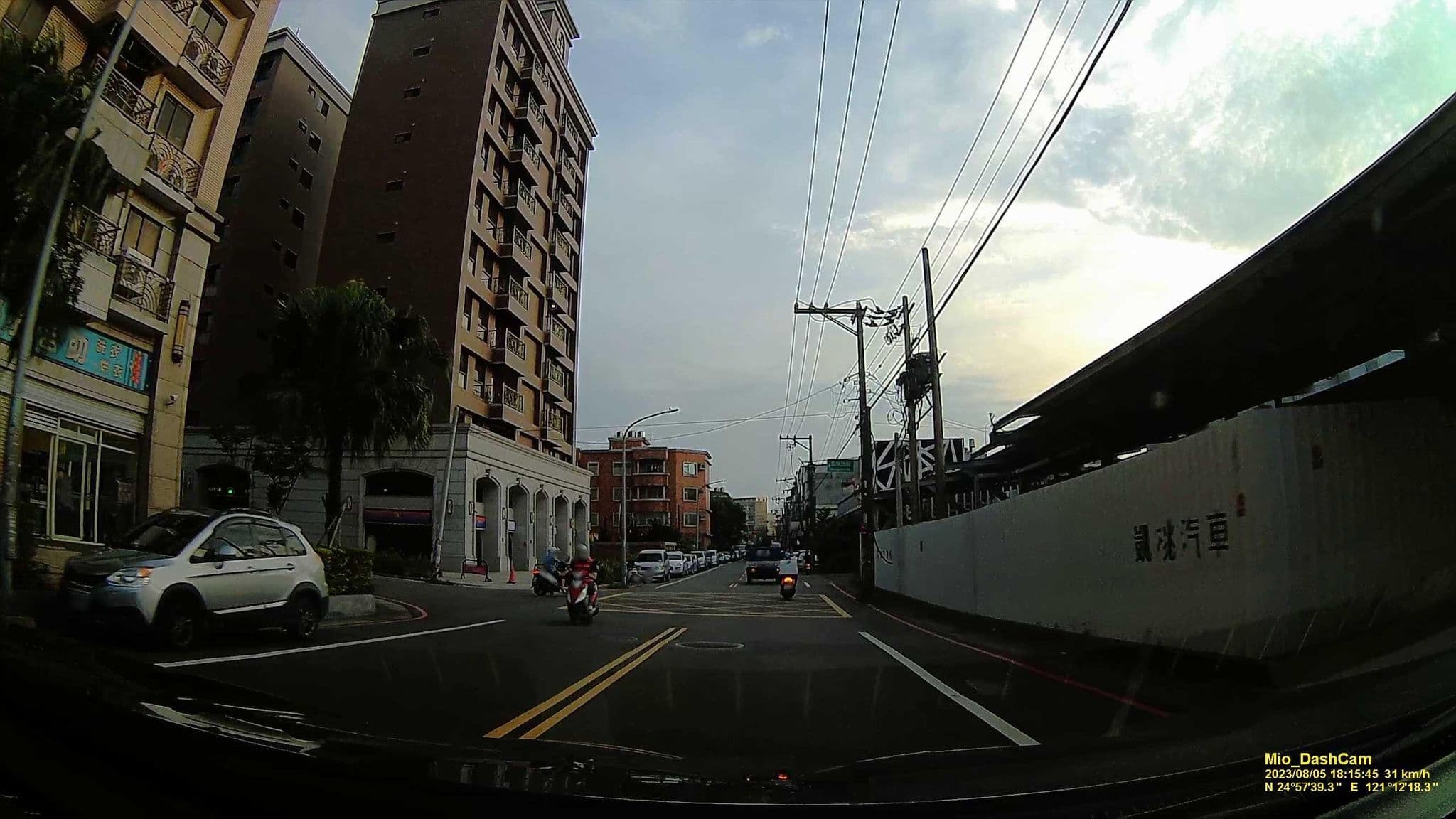 Street view near 168 MOTEL, Neili — © hcyen (CC BY-SA · Mapillary)