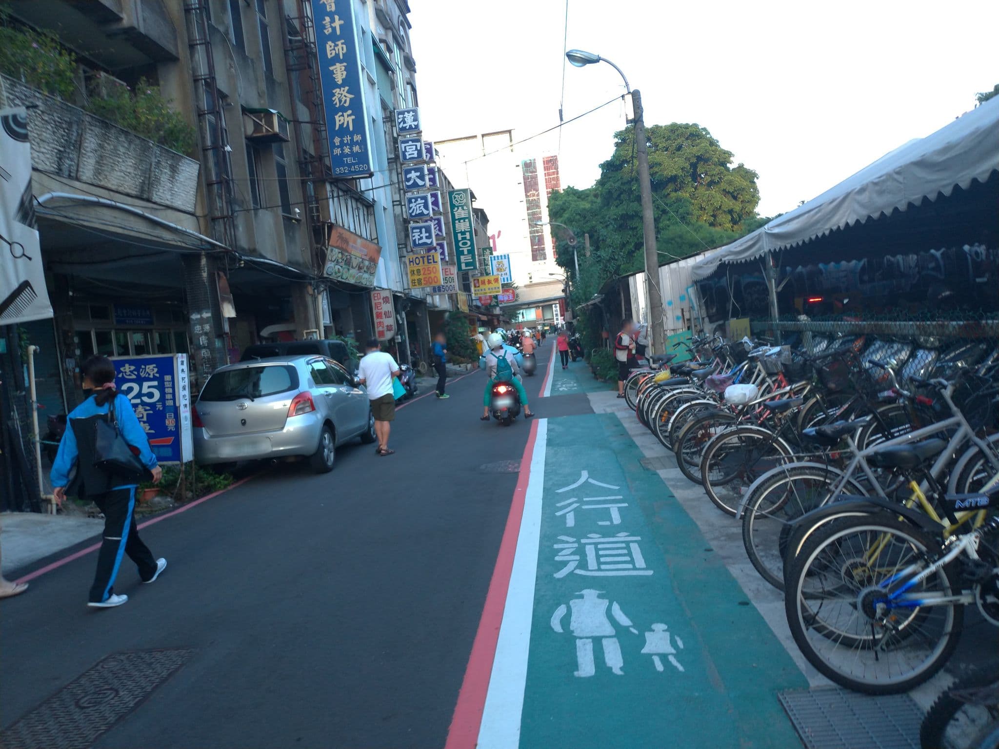 Street view near Nestle Hotel Taipei, Taoyuan — © 3tet3 (CC BY-SA · Mapillary)