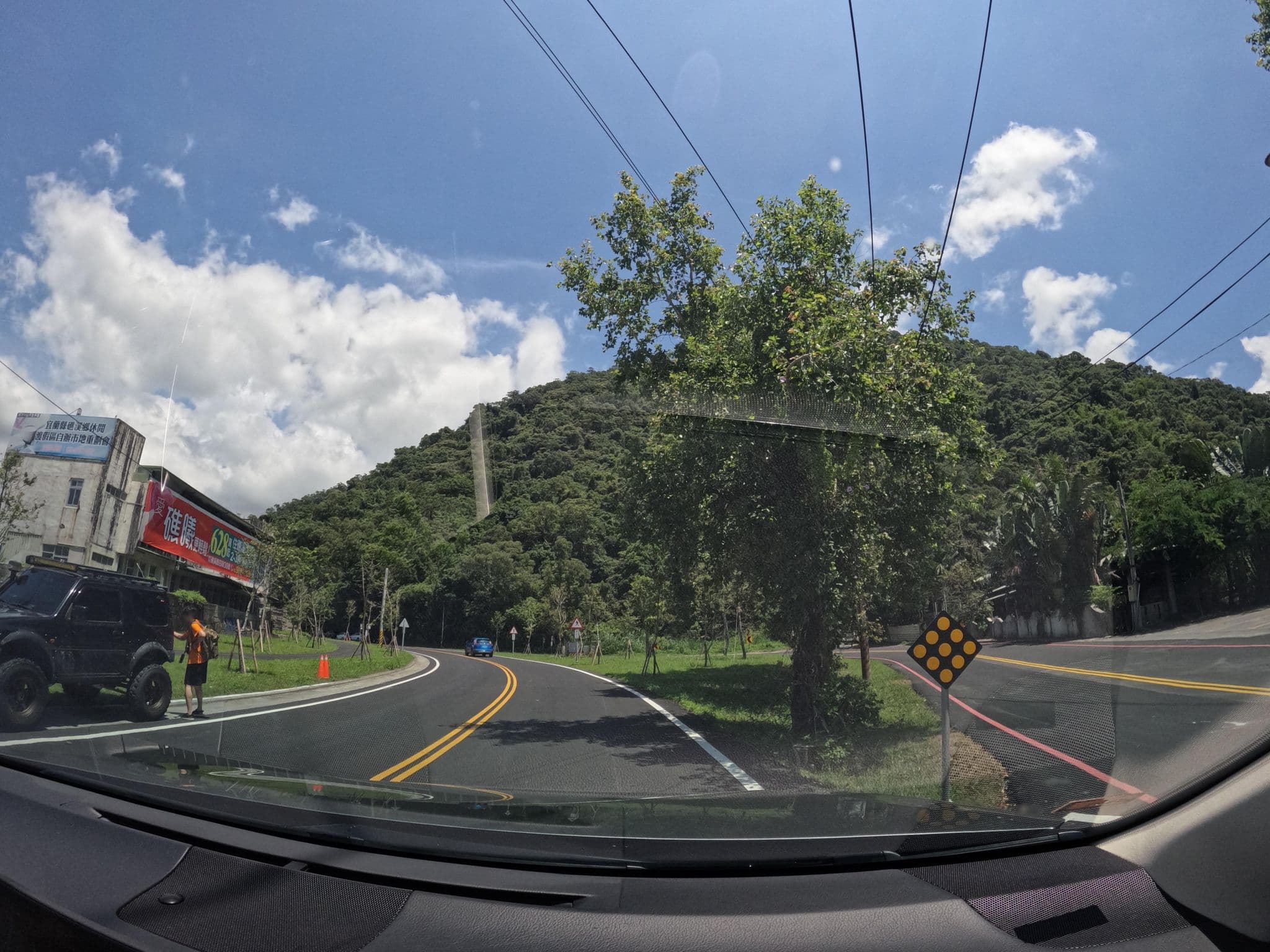Street view near 礁溪戀人湯屋民宿, Yilan — © littlebtc (CC BY-SA · Mapillary)