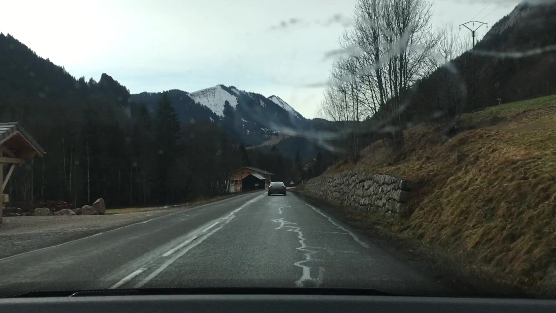 Street view near Les Quatre Chamois, Abondance — © lvl5 (CC BY-SA · Mapillary)