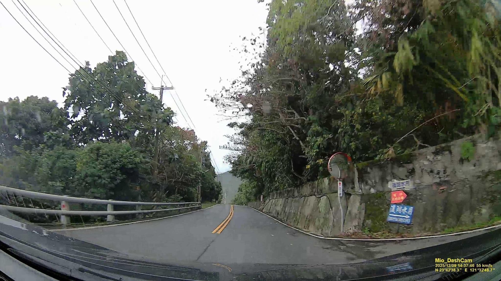 Street view near 半月灣民宿, Hualien City — © hcyen (CC BY-SA · Mapillary)