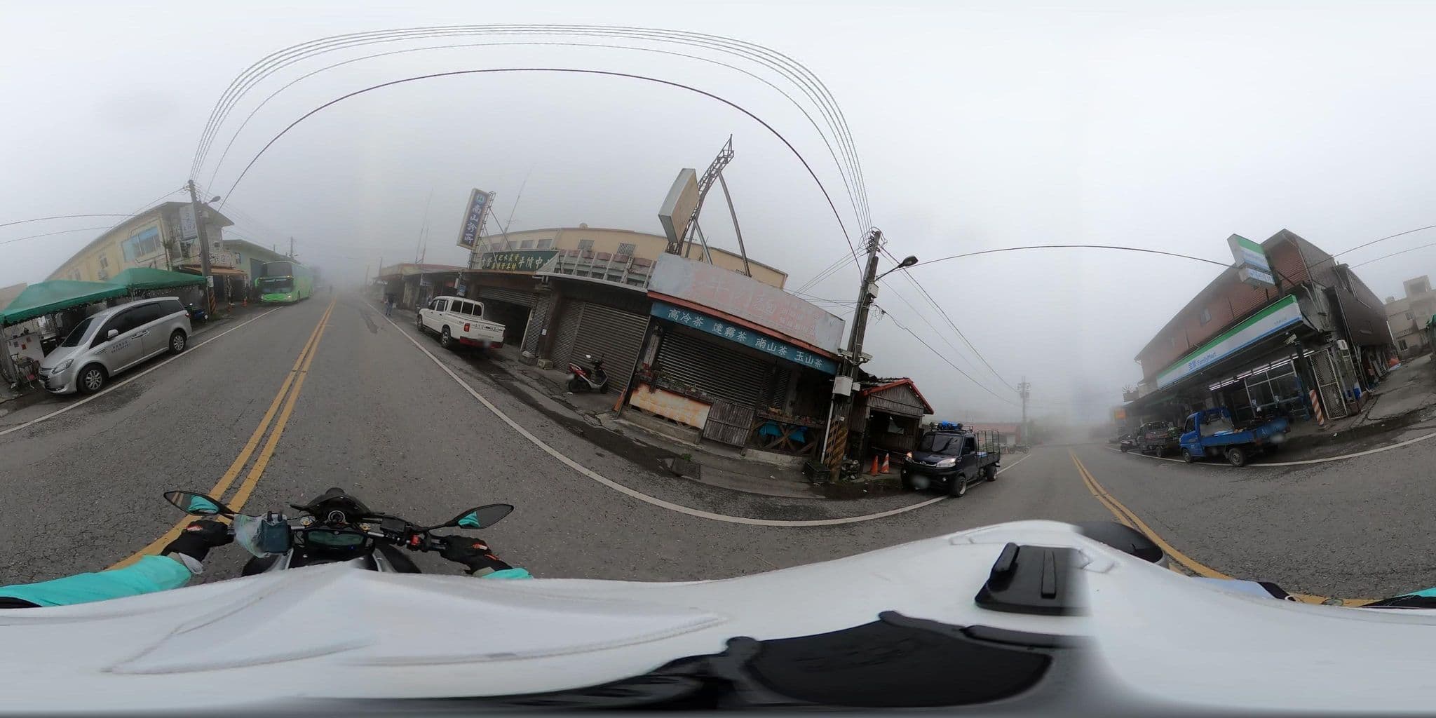 Street view near 隆達民宿, Xiulin — © komali2 (CC BY-SA · Mapillary)