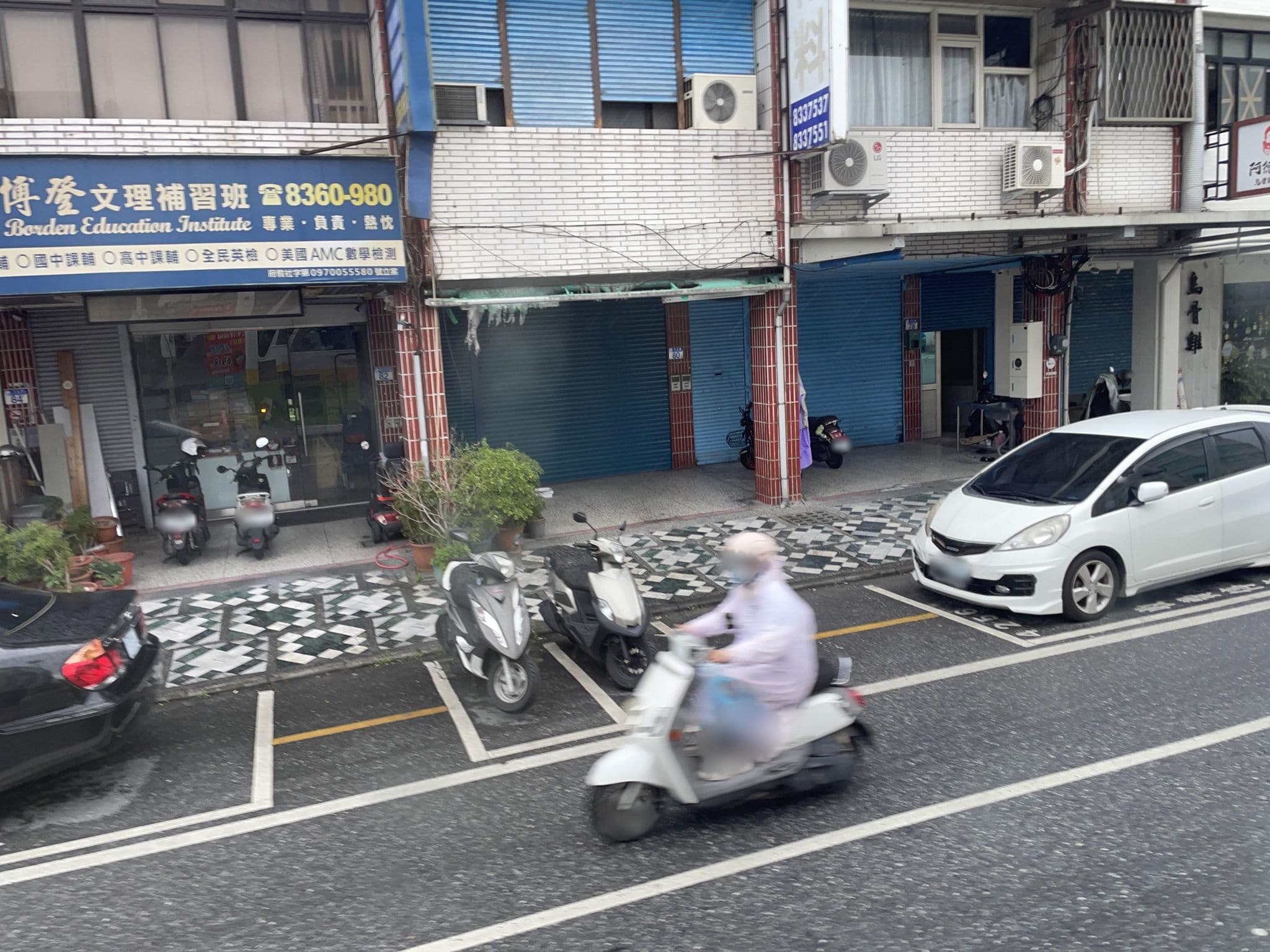 Street view near 阿里巴巴運動休閒民宿, Hualien City — © ChenJJ (CC BY-SA · Mapillary)