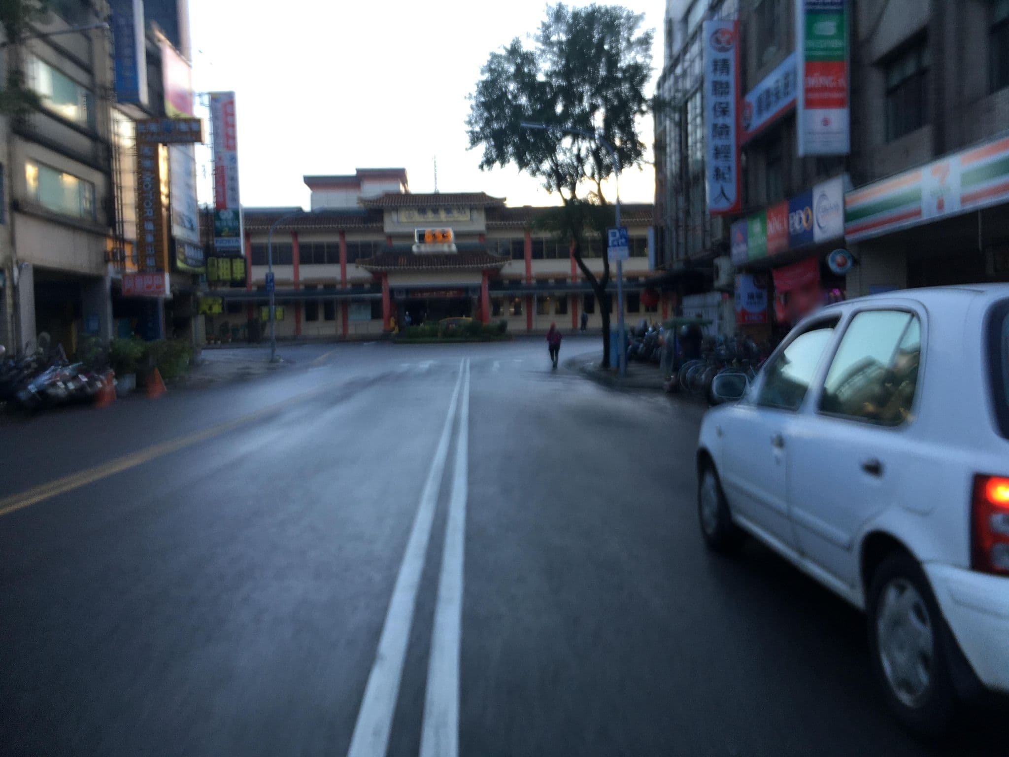 Street view near 盛軒莊, Yilan — © ChenJJ (CC BY-SA · Mapillary)