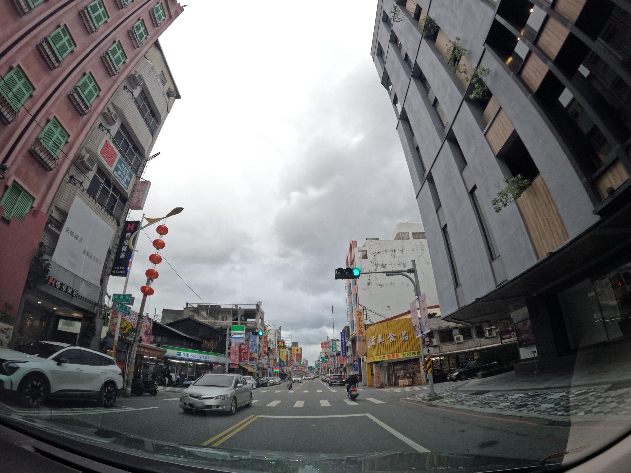 Street view near 捷絲旅 Just Sleep, Hualien City — © littlebtc (CC BY-SA · Mapillary)